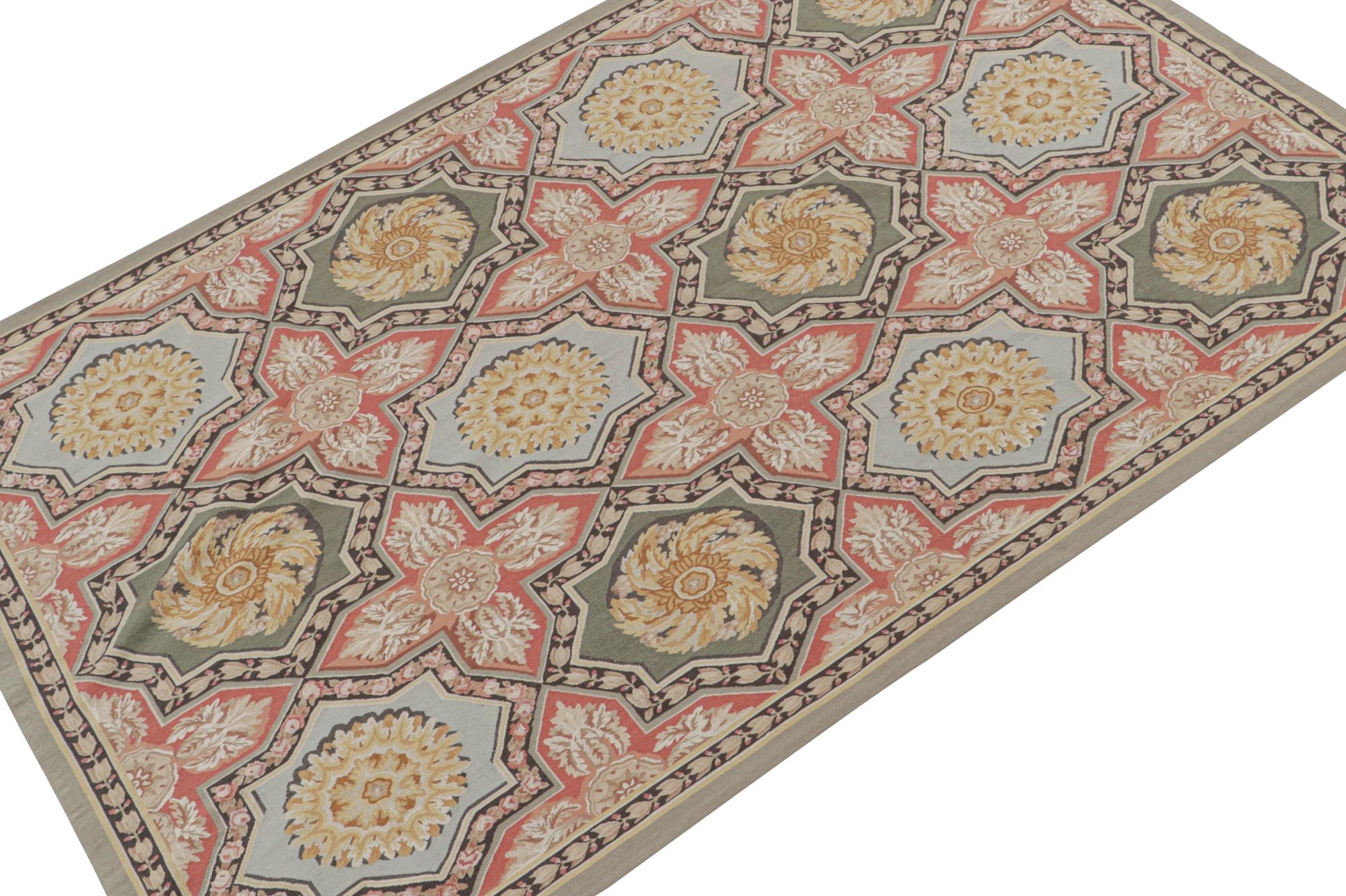 Annodato a mano Rug & Kilim’s Aubusson Style Flatweave with Medallions and Floral Patterns in vendita