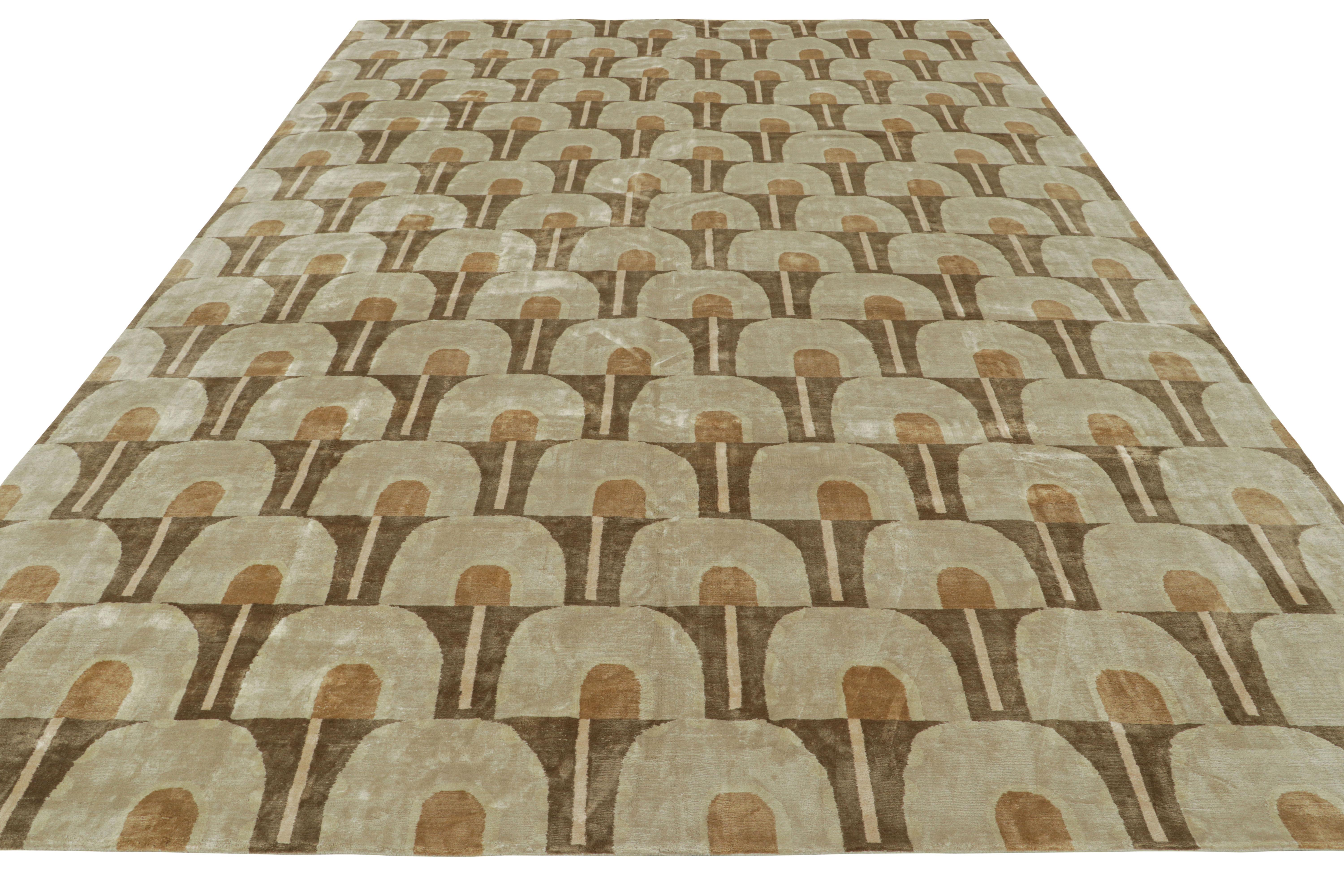 Rug & Kilim's Austrian Art Deco Style Custom Rug Design mit geometrischen Mustern (Handgeknüpft) im Angebot