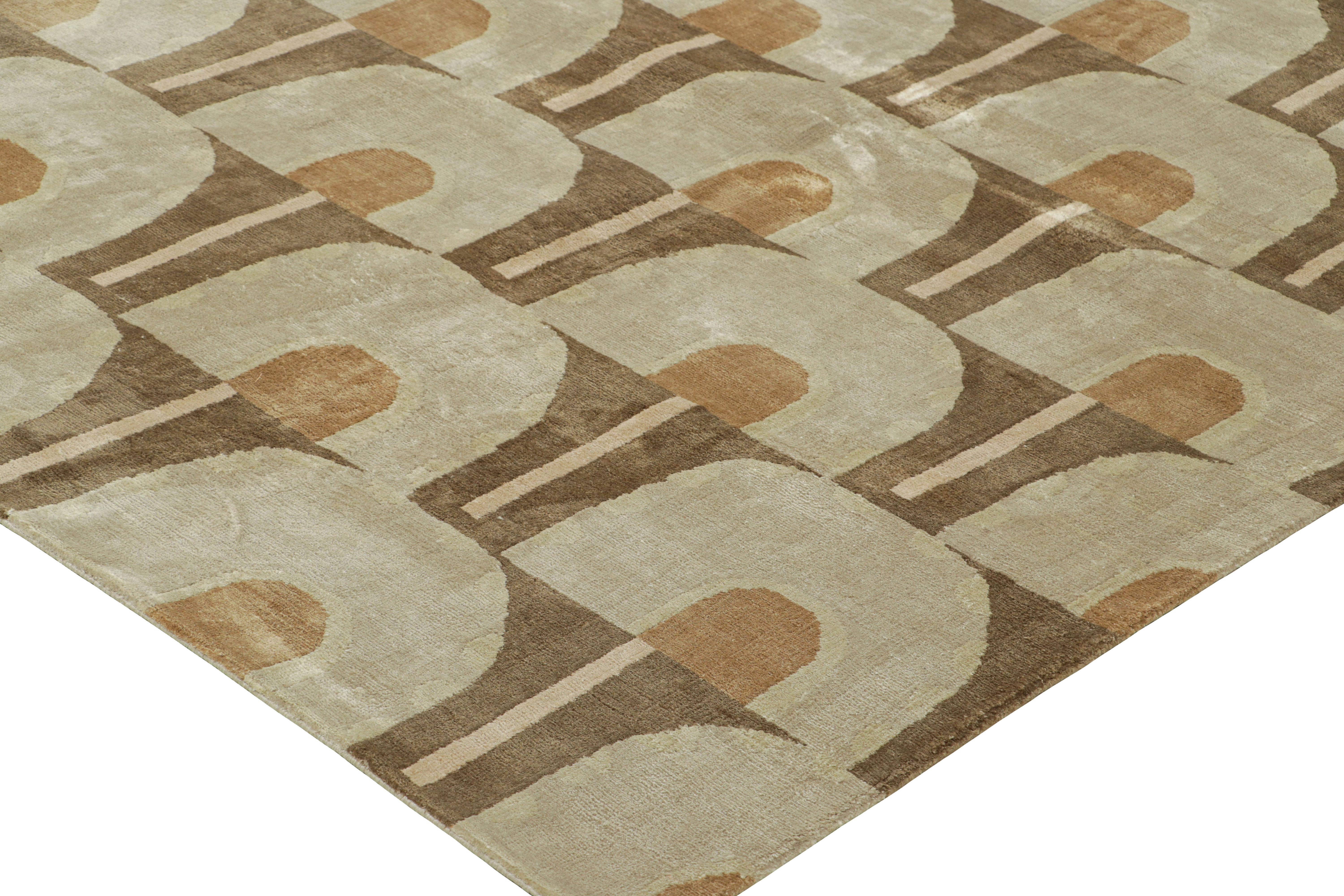 Rug & Kilim's Austrian Art Deco Style Custom Rug Design mit geometrischen Mustern im Zustand „Neu“ im Angebot in Long Island City, NY