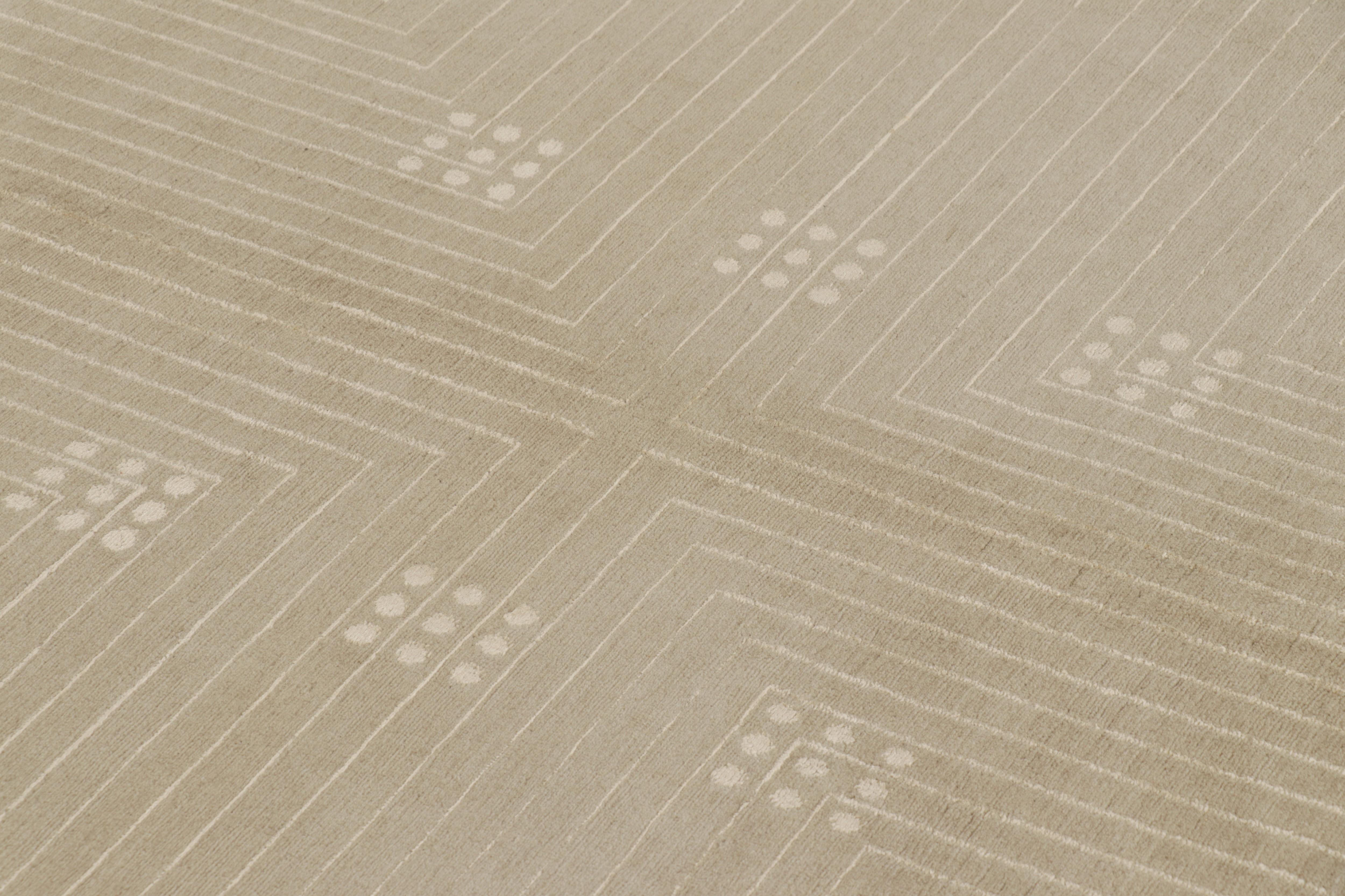 XXIe siècle et contemporain Tapis et tapis de style Art déco autrichien de Kilim en motif géométrique brun beige en vente