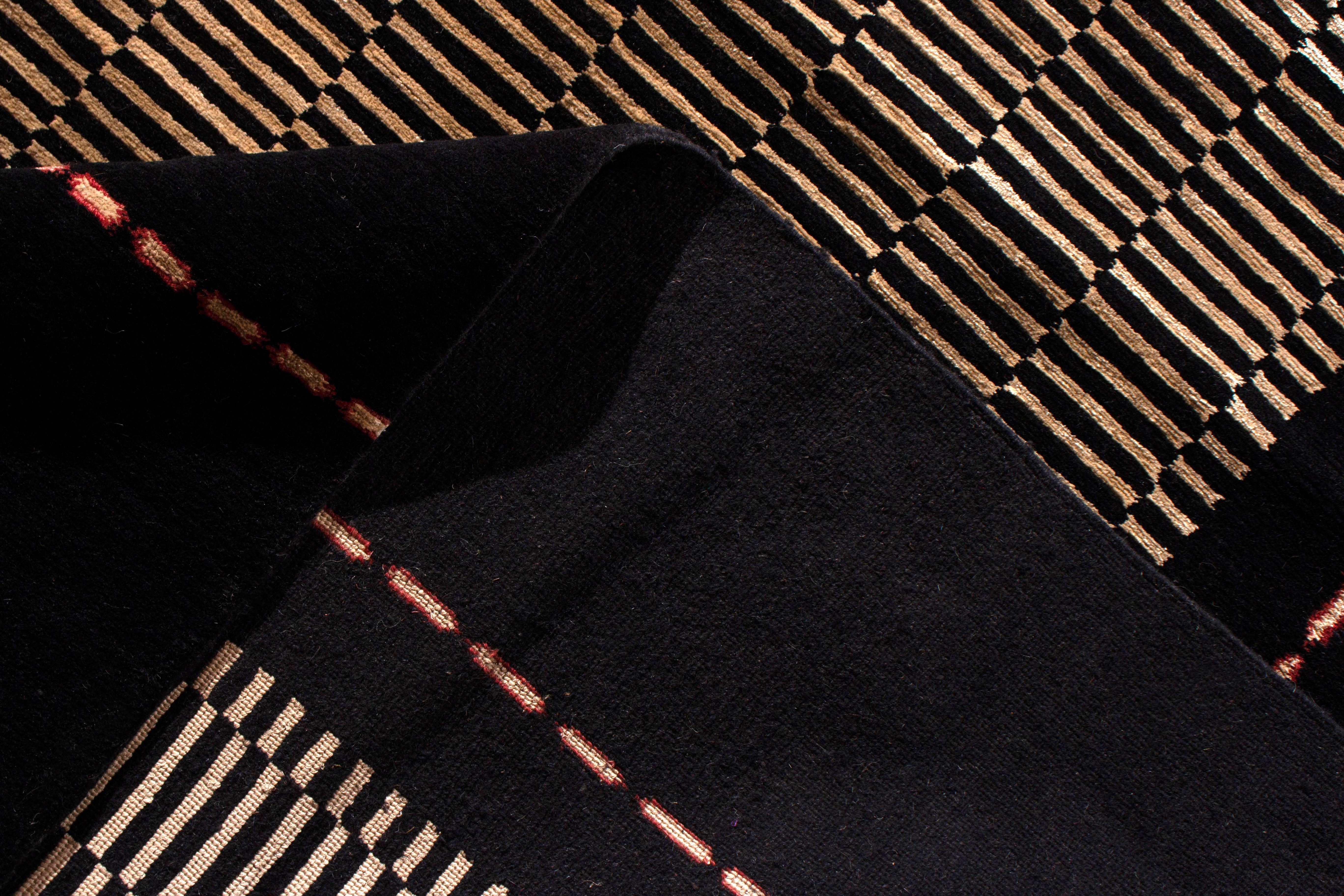 Annodato a mano Rug & Kilim - Tappeto austriaco in stile Art Deco con motivo geometrico marrone e nero in vendita