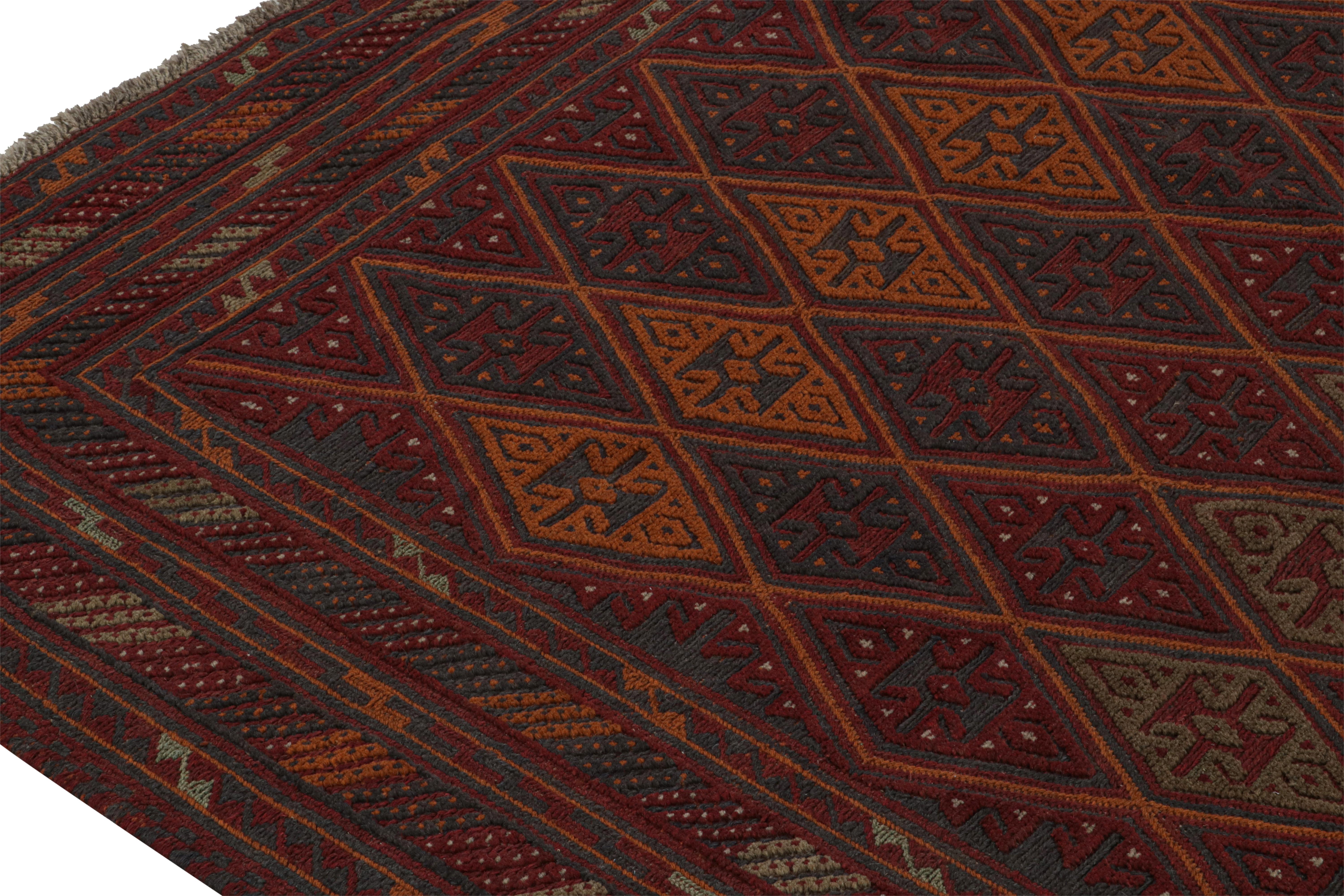 Noué à la main Tapis tribal Baluch à motifs géométriques colorés de Rug & Kilim en vente