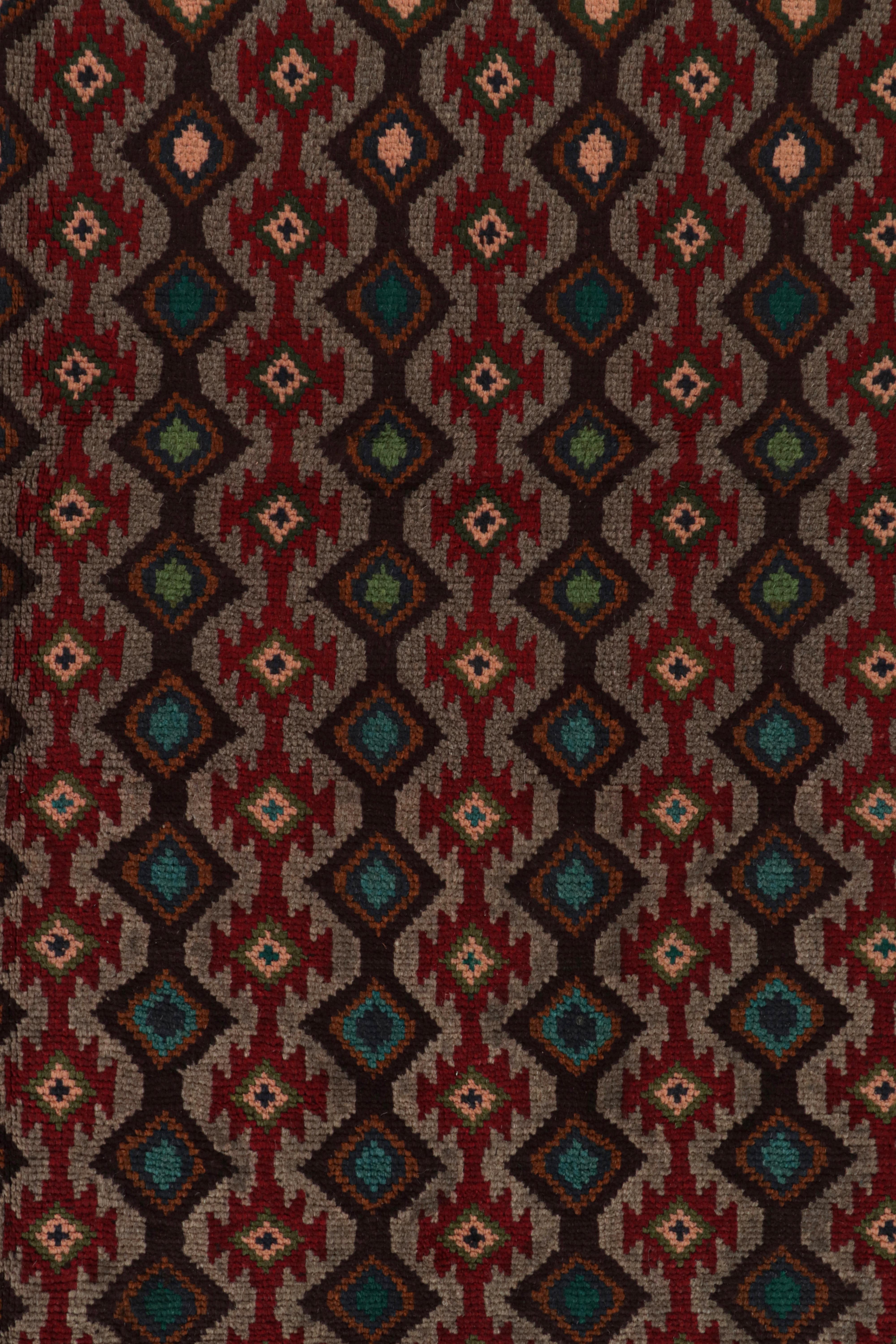 Rug & Kilim: tappeto tribale Baluch con motivi geometrici colorati In condizioni Nuovo in vendita a Long Island City, NY