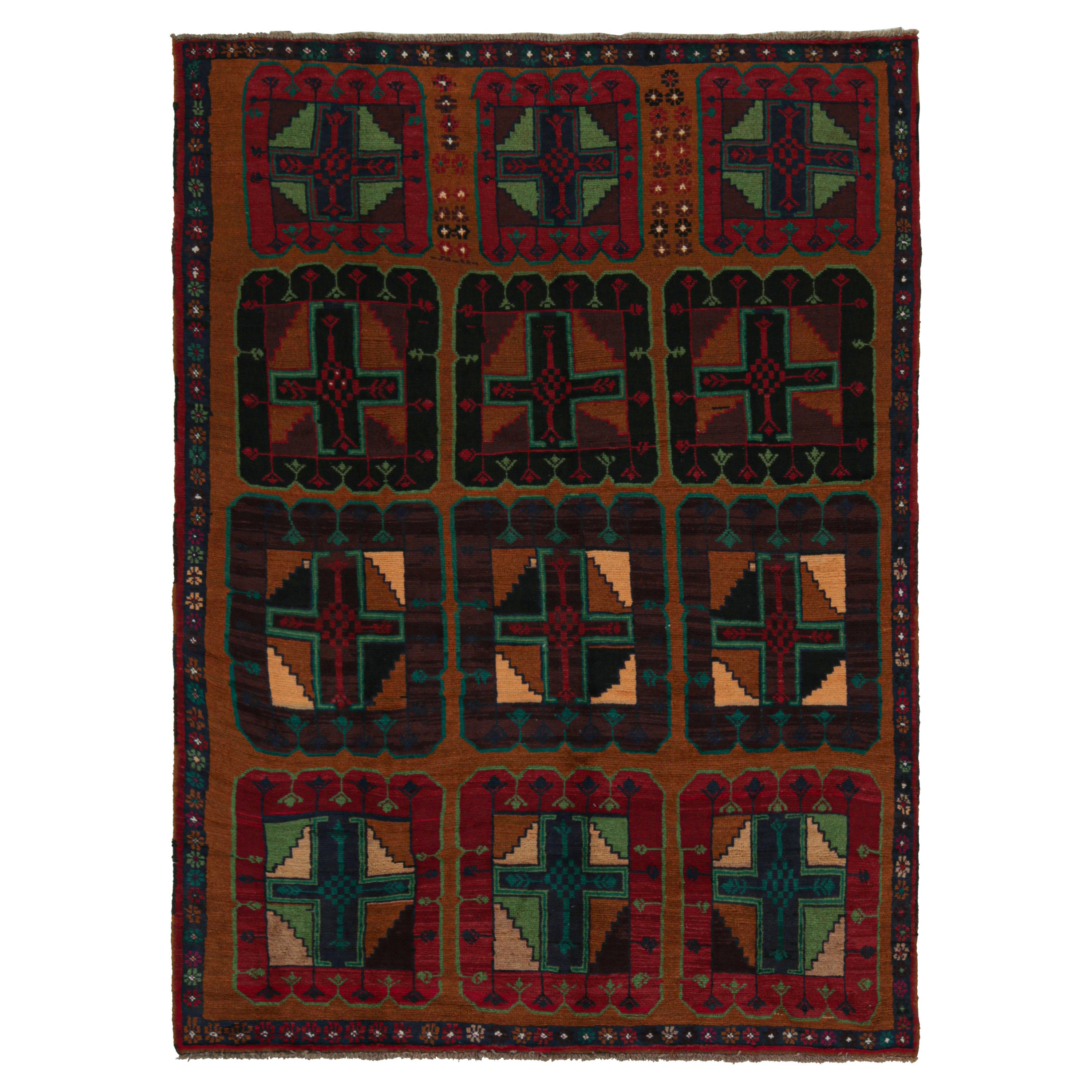 Rug
Kilim
s Baluch Stammesteppich mit bunten geometrischen Mustern