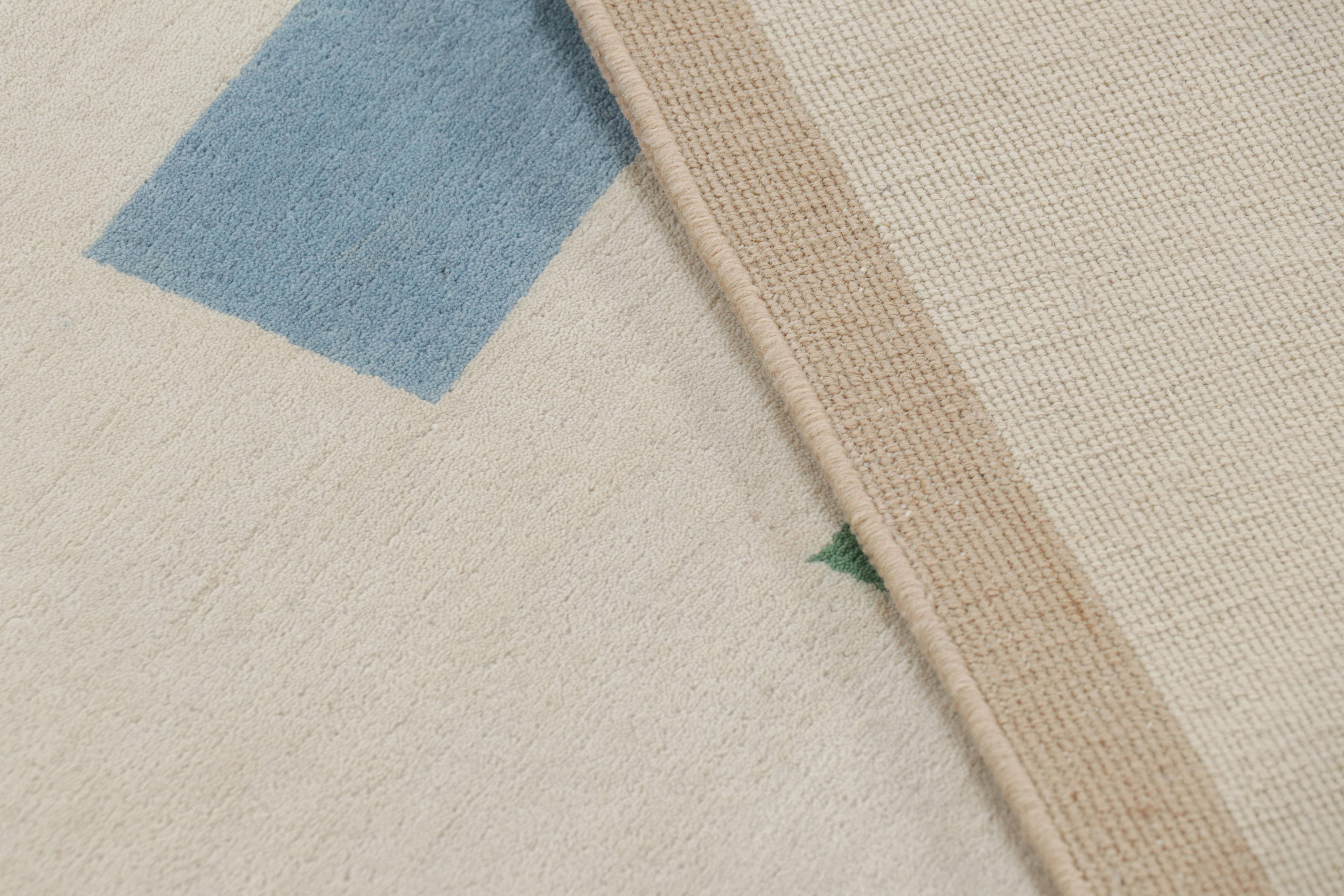 Rug & Kilim's Teppich im Bauhaus-Stil in Brown und Weiß mit geometrischen Mustern (21. Jahrhundert und zeitgenössisch) im Angebot