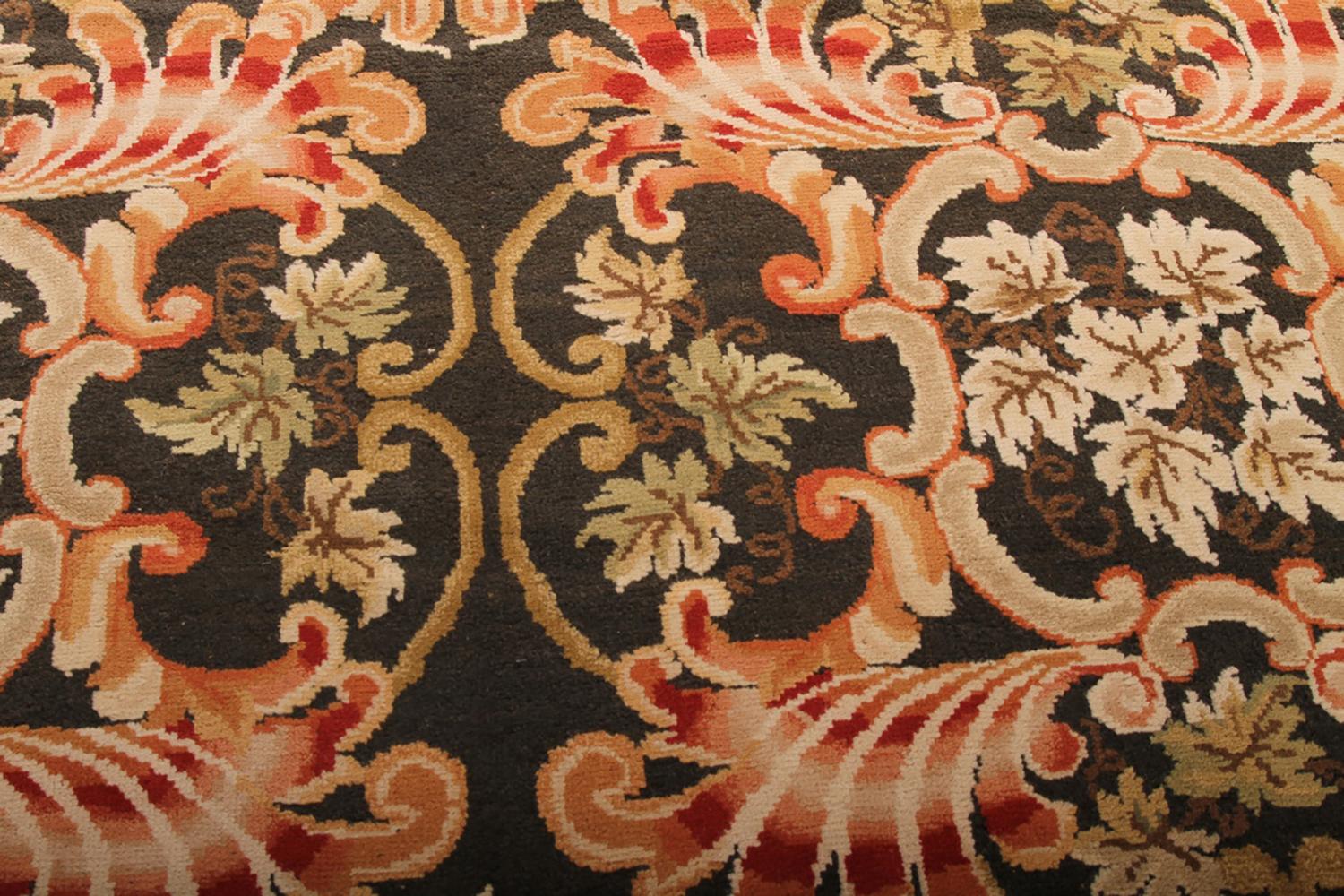 XXIe siècle et contemporain Rug & Kilim's Bessarabian Traditional Geometric Floral Green Pink and Black Wool (Laine géométrique florale verte, rose et noire) en vente
