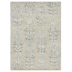 Rug & Kilim's Block Print Rug Design with Gray Floral Patterns (tapis à motifs floraux gris)