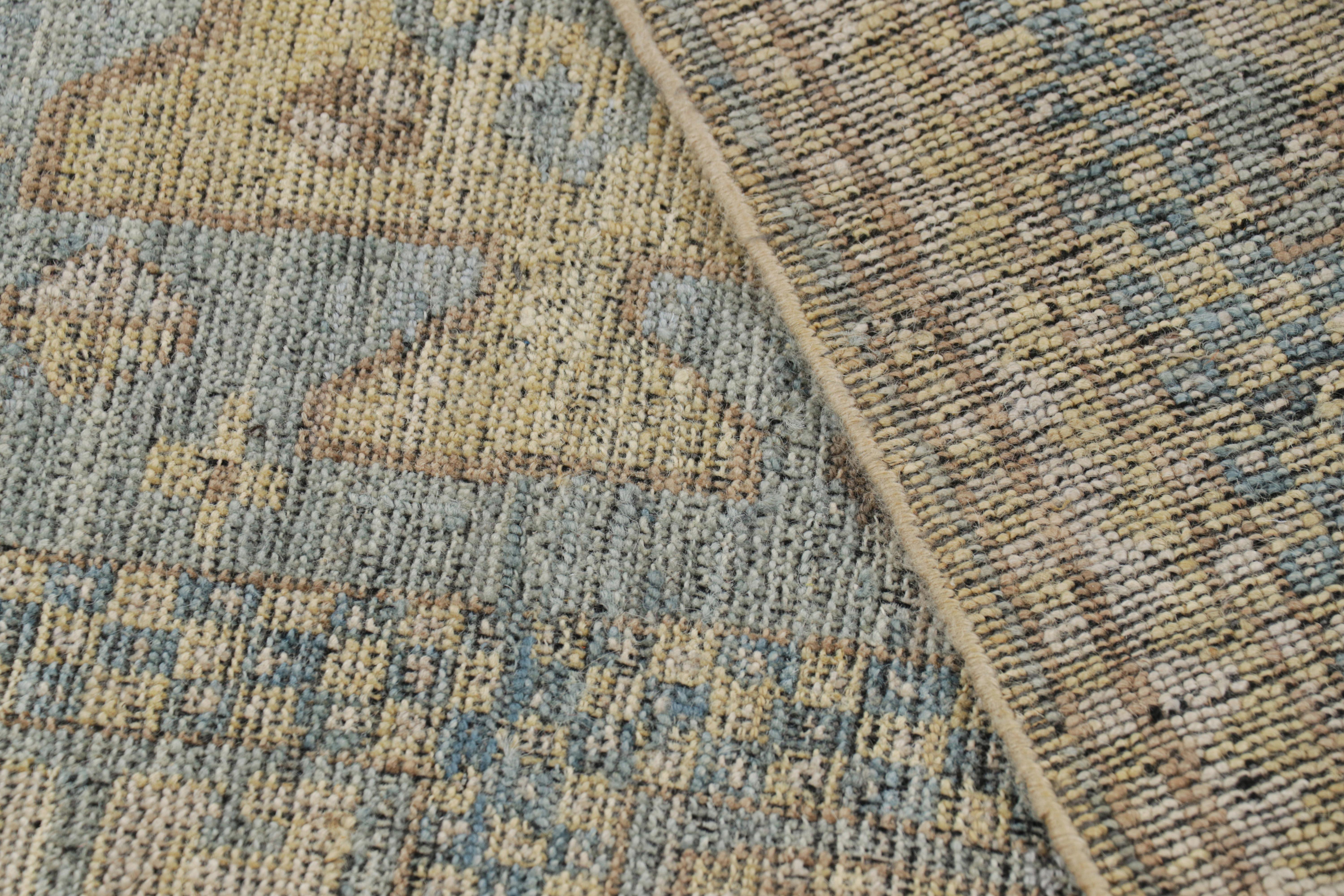 XXIe siècle et contemporain Rug & Kilim's Caucasian Kazak Style Rug in Blue with Geometric Patterns (tapis caucasien de style kazak en bleu avec des motifs géométriques) en vente