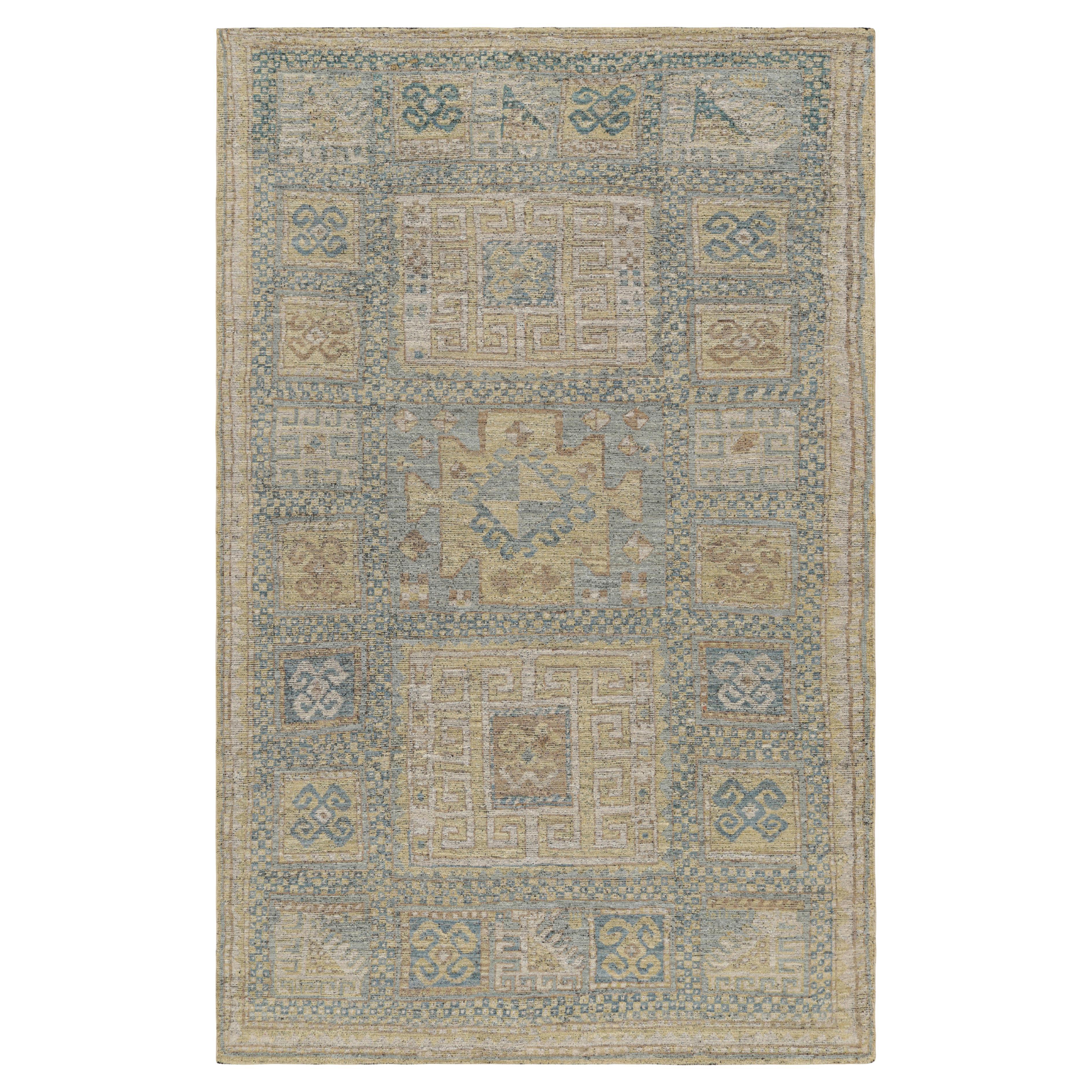 Rug & Kilim's Caucasian Kazak Style Rug in Blue with Geometric Patterns (tapis caucasien de style kazak en bleu avec des motifs géométriques) en vente