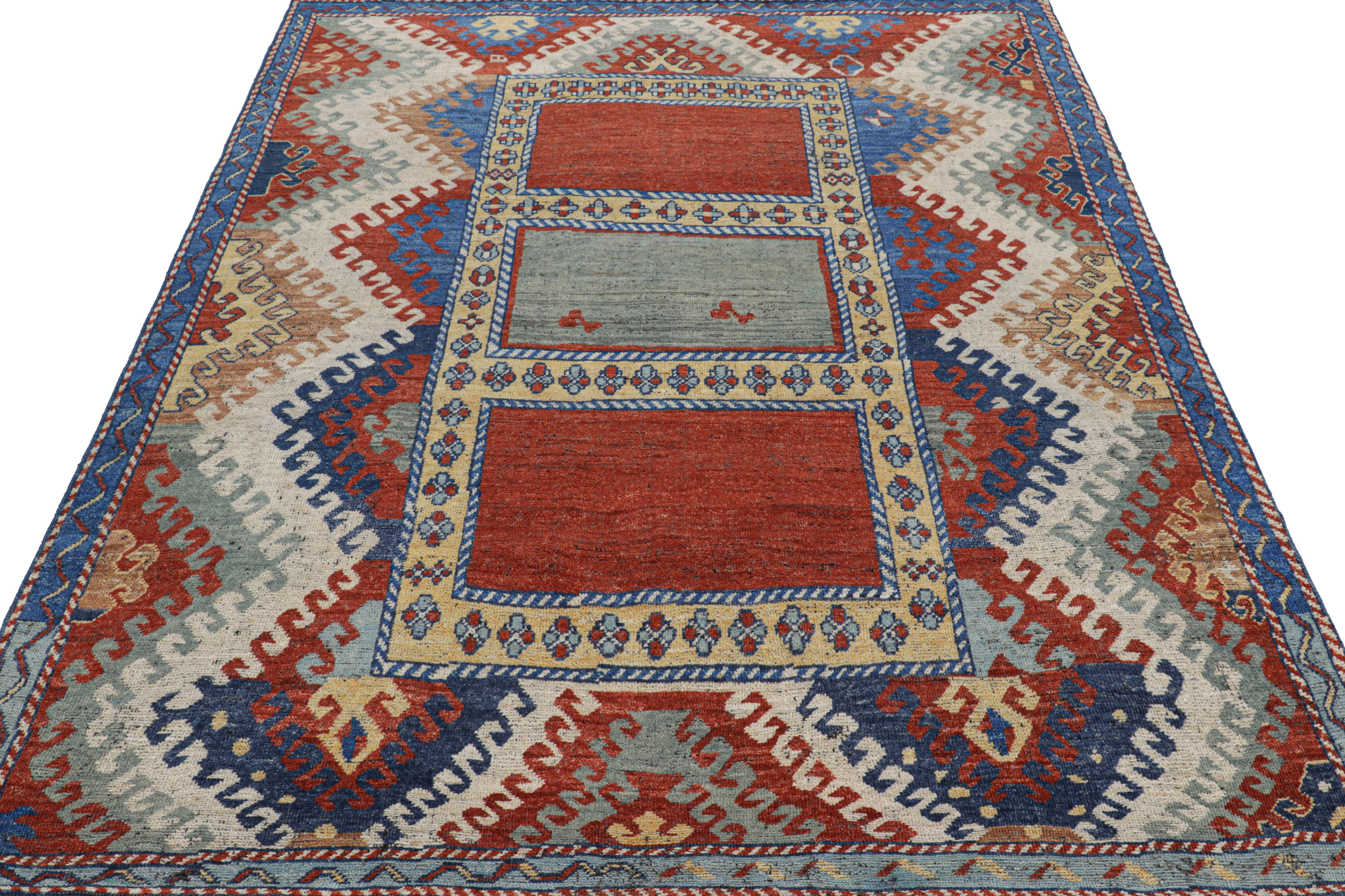 Noué à la main Rug & Kilim's Caucasian Kazak Style Rug with Colorful Geometric Patterns (tapis de style caucasien kazakh aux motifs géométriques colorés) en vente
