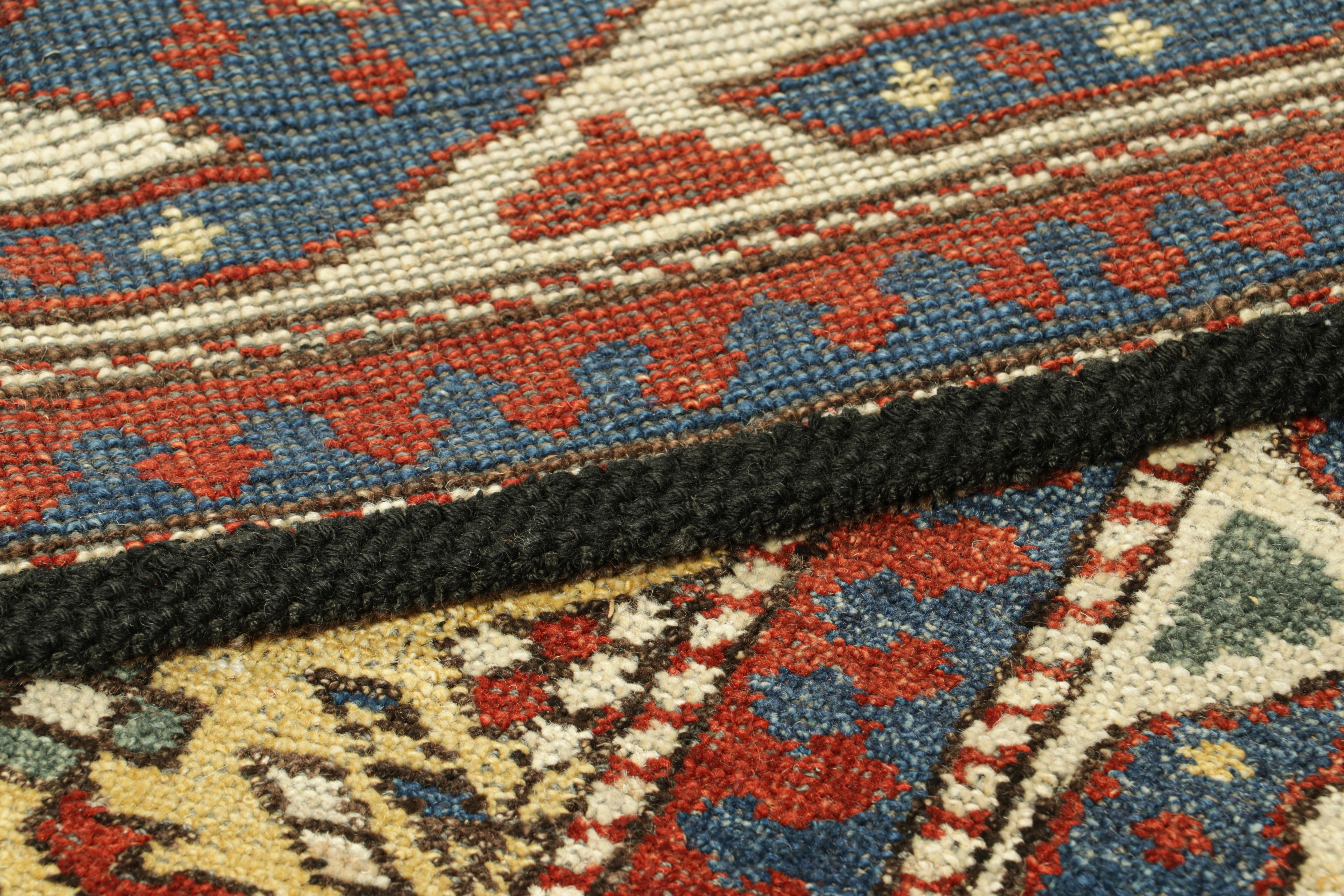 Rug & Kilim's Kaukasischer Kuba Stil Teppich mit geometrischen Mustern (Wolle) im Angebot