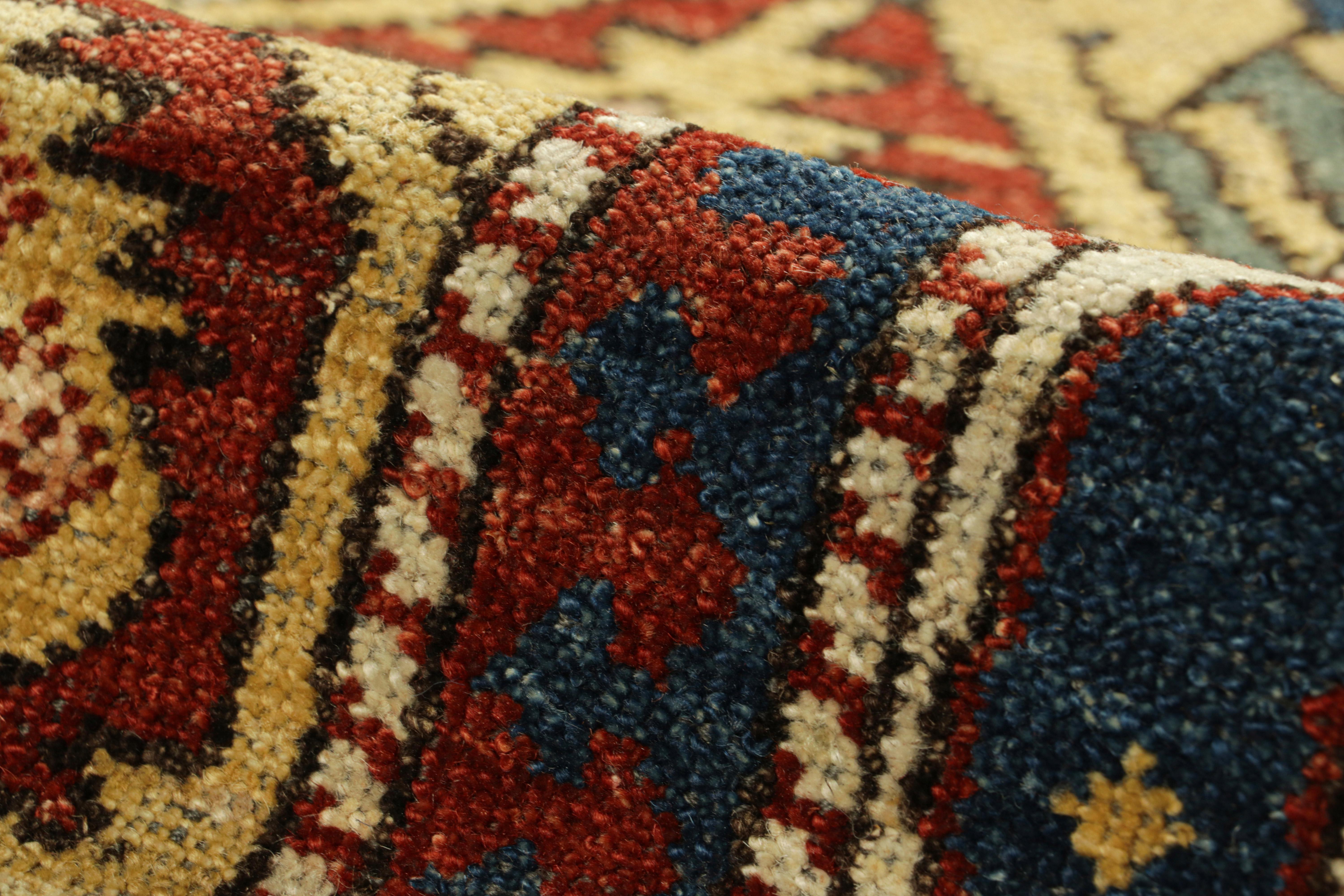 Rug & Kilim's Kaukasischer Kuba Stil Teppich mit geometrischen Mustern im Angebot 1