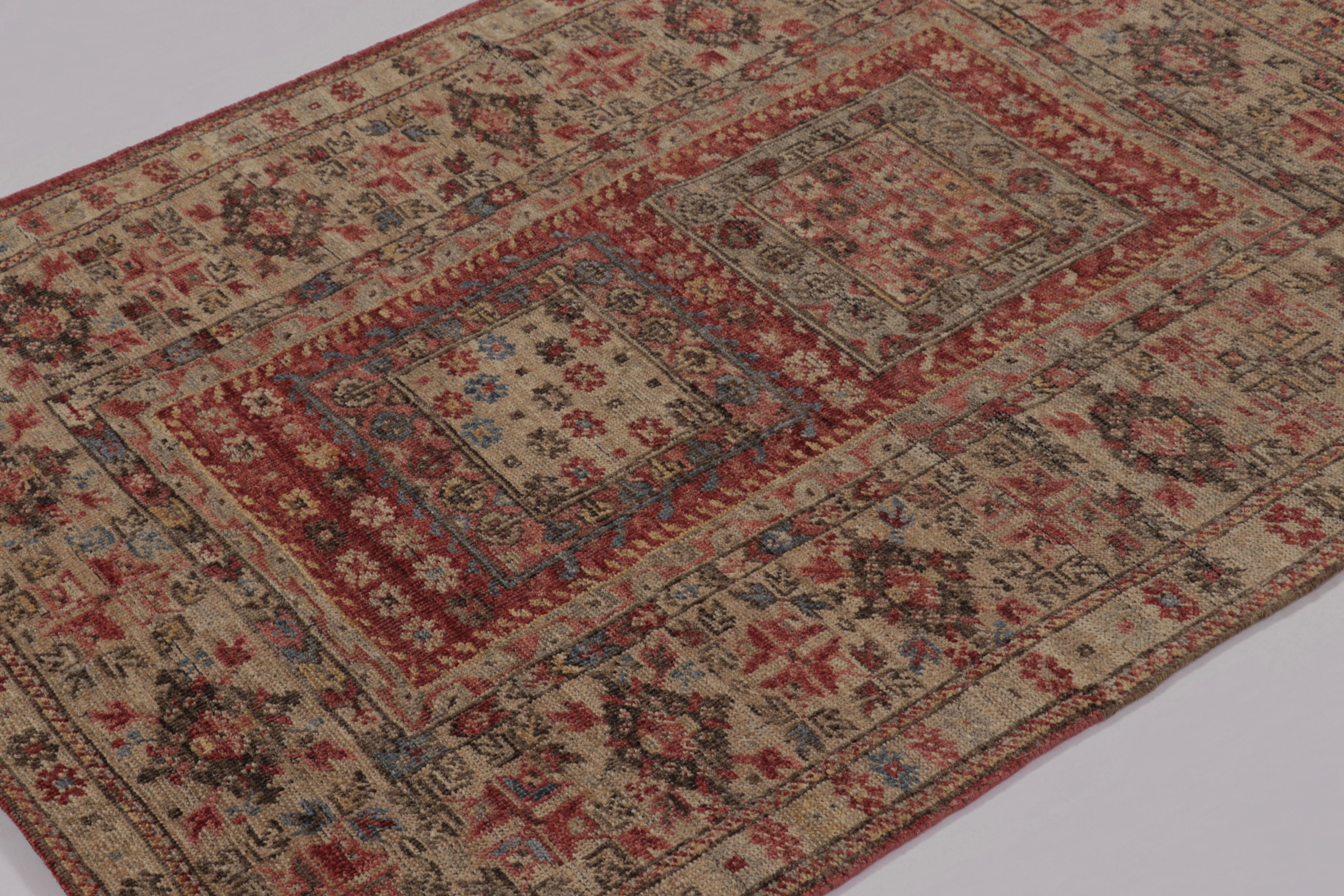 Rug & Kilim's kaukasischer, von Shrivan inspirierter Teppich mit reichen geometrischen Mustern im Zustand „Neu“ im Angebot in Long Island City, NY