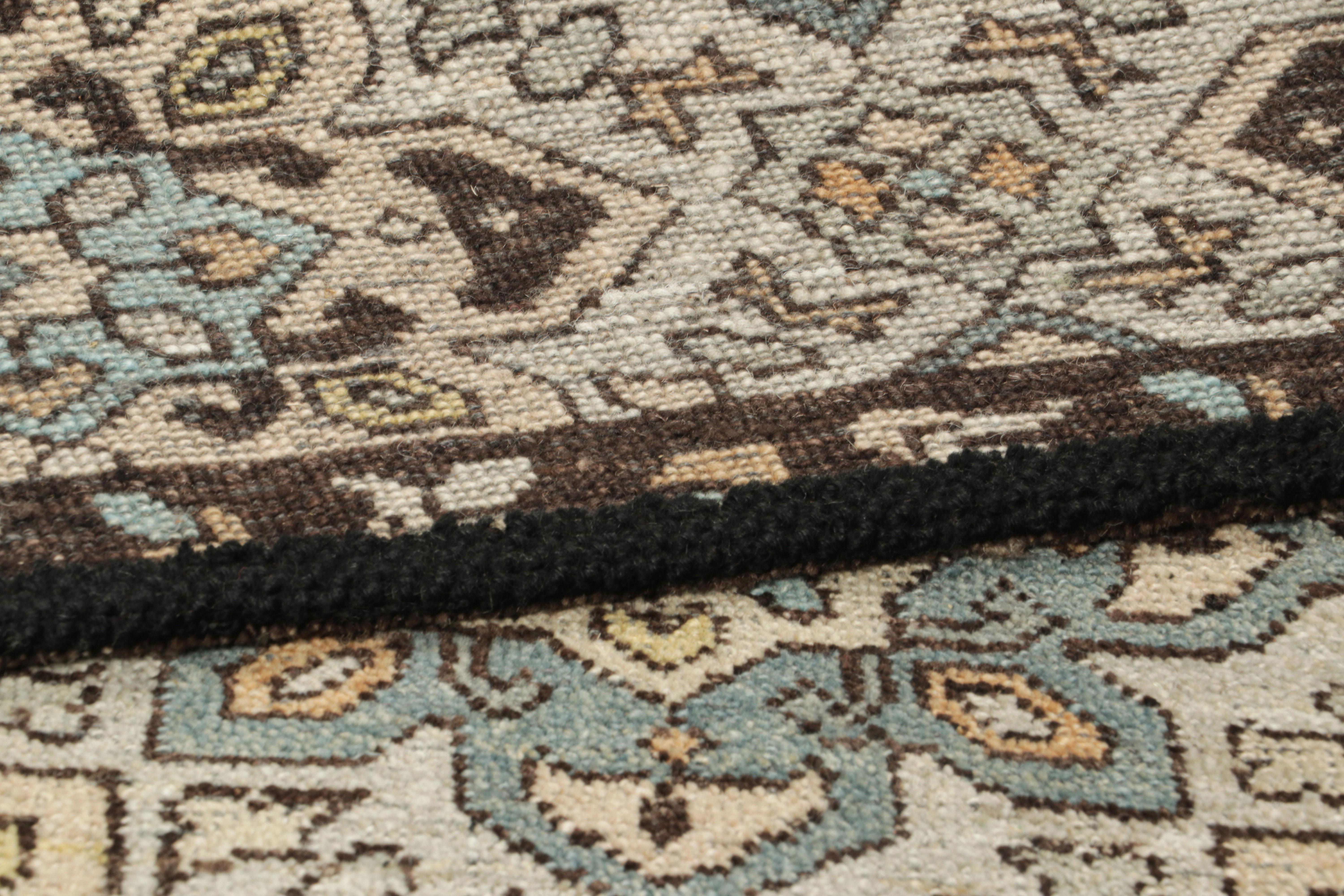 Kaukasischer Teppich von Rug & Kilim in Blau mit geometrischen Medaillons (Wolle) im Angebot