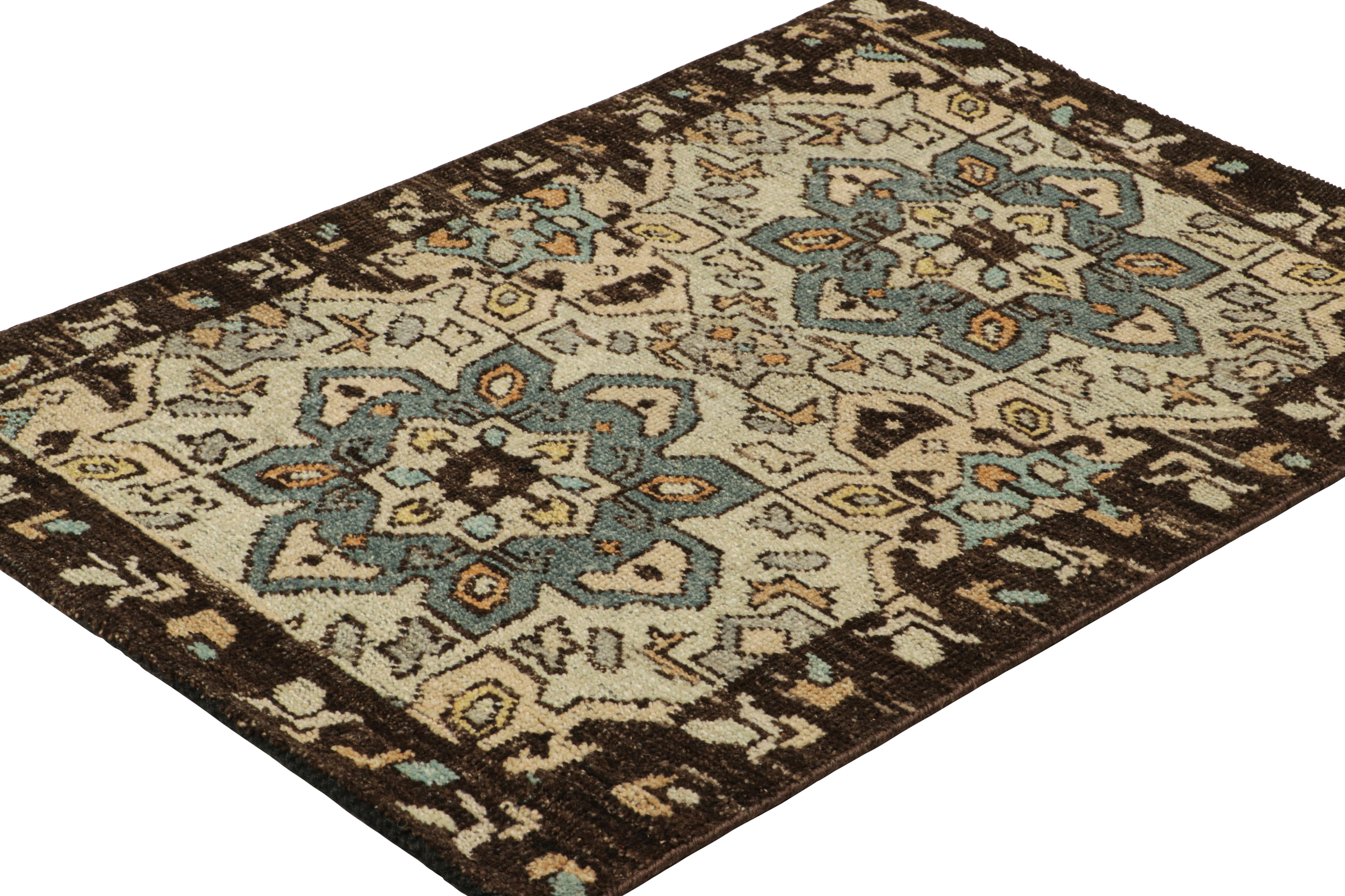 Annodato a mano Tappeto in stile caucasico Rug & Kilim in blu con medaglioni geometrici in vendita