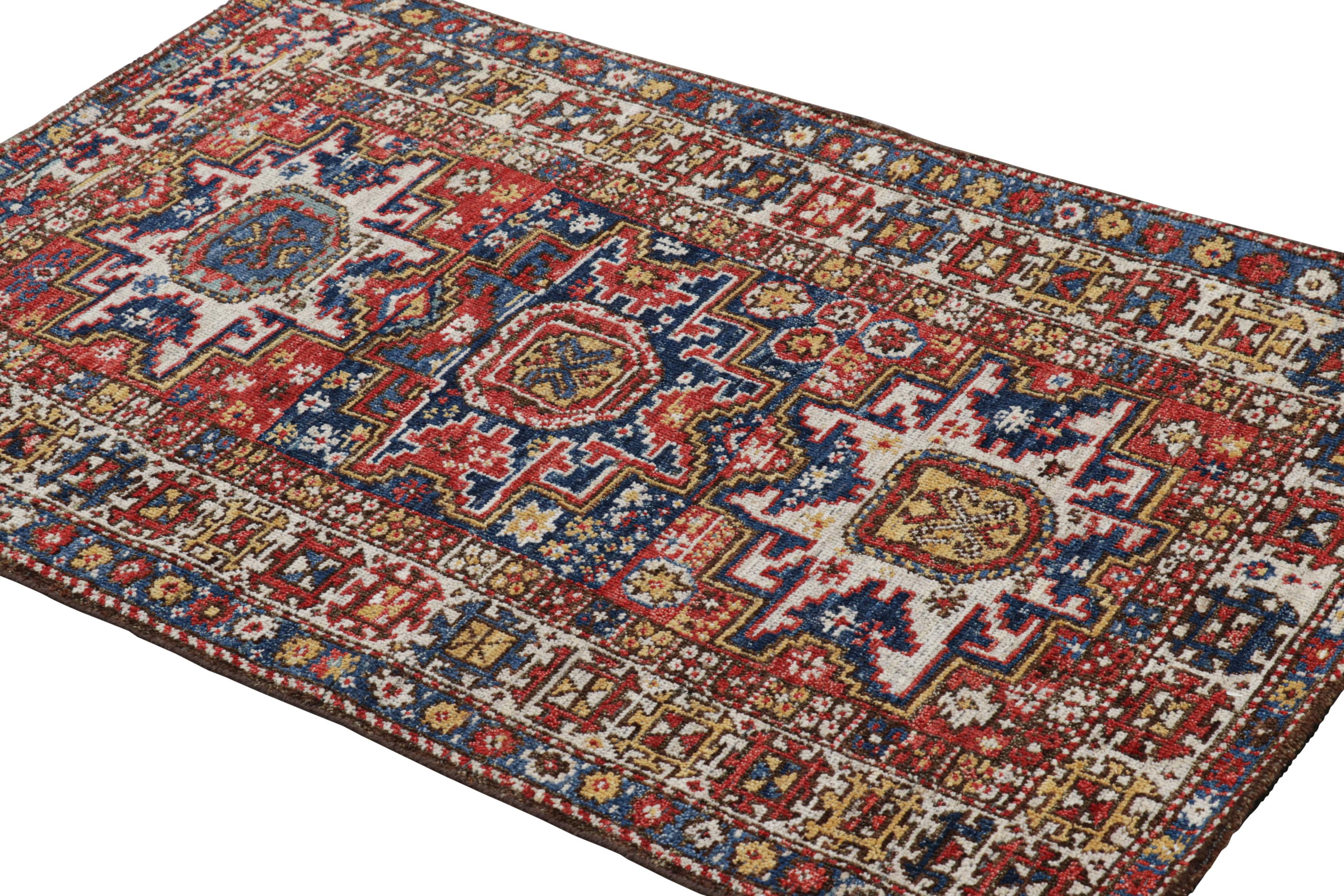 Rug & Kilim è un tappeto in stile caucasico in rosso e blu con medaglioni a stella Lesghi In condizioni Nuovo in vendita a Long Island City, NY