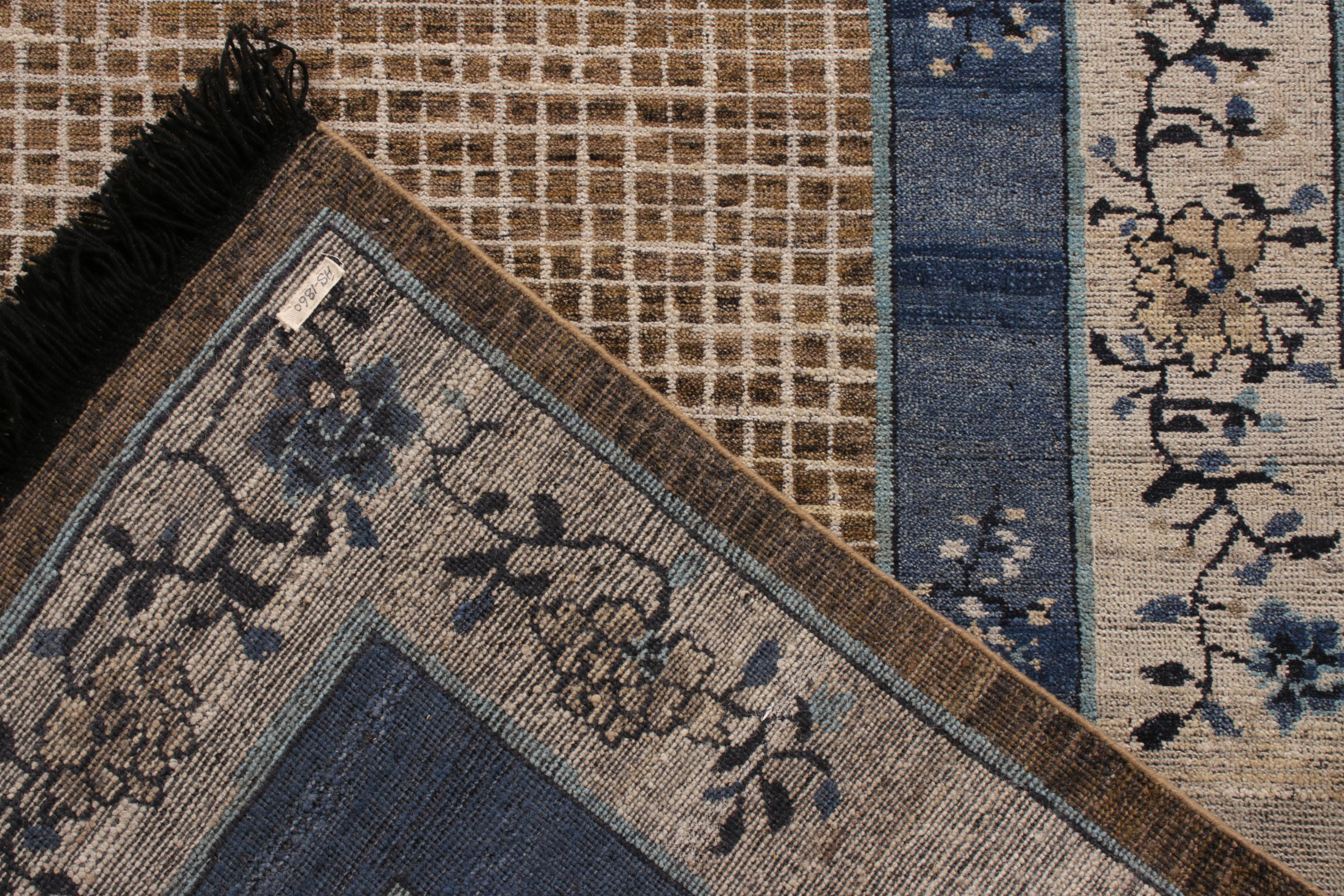 Rug & Kilim è un tappeto cinese in stile Art Deco con medaglioni beige-marrone e blu In condizioni Nuovo in vendita a Long Island City, NY