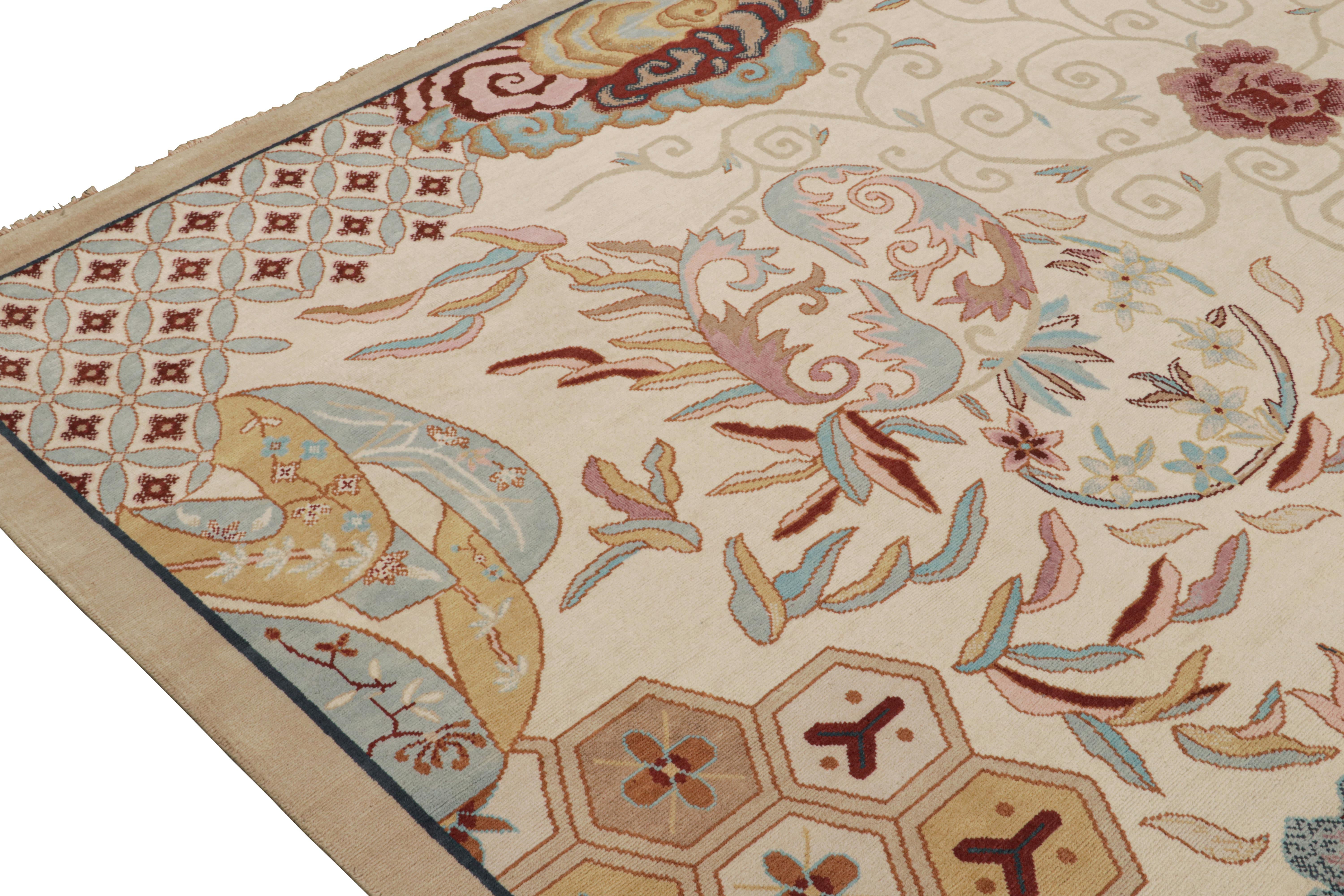 Indien Rug & Kilim's Chinese Art Deco Style Rug in Beige-Brown with Floral Patterns (tapis chinois de style Art déco en beige et brun avec motifs floraux) en vente