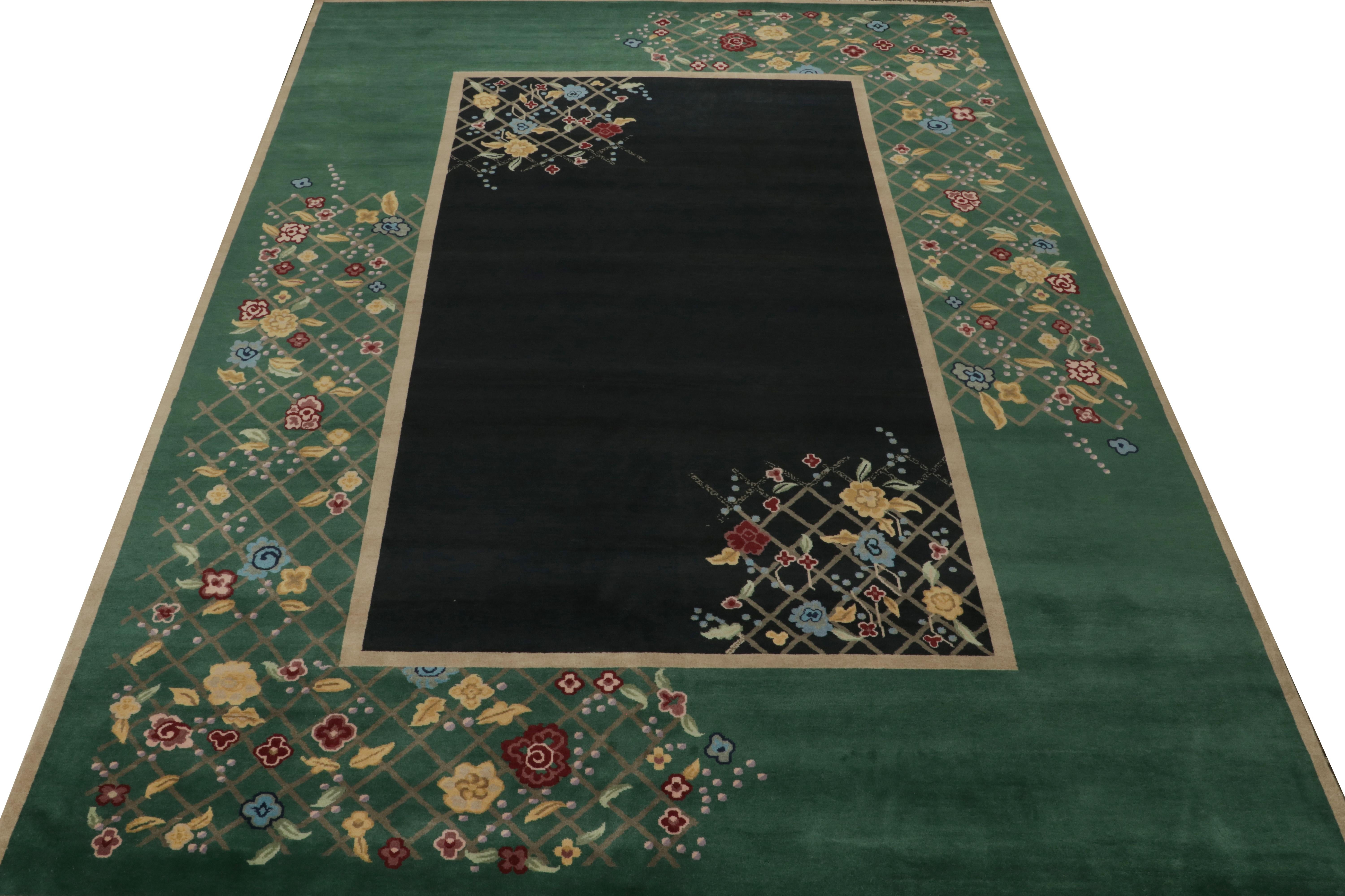 Annodato a mano Rug & Kilim - Tappeto cinese in stile Art Deco in nero e verde con motivo floreale in vendita