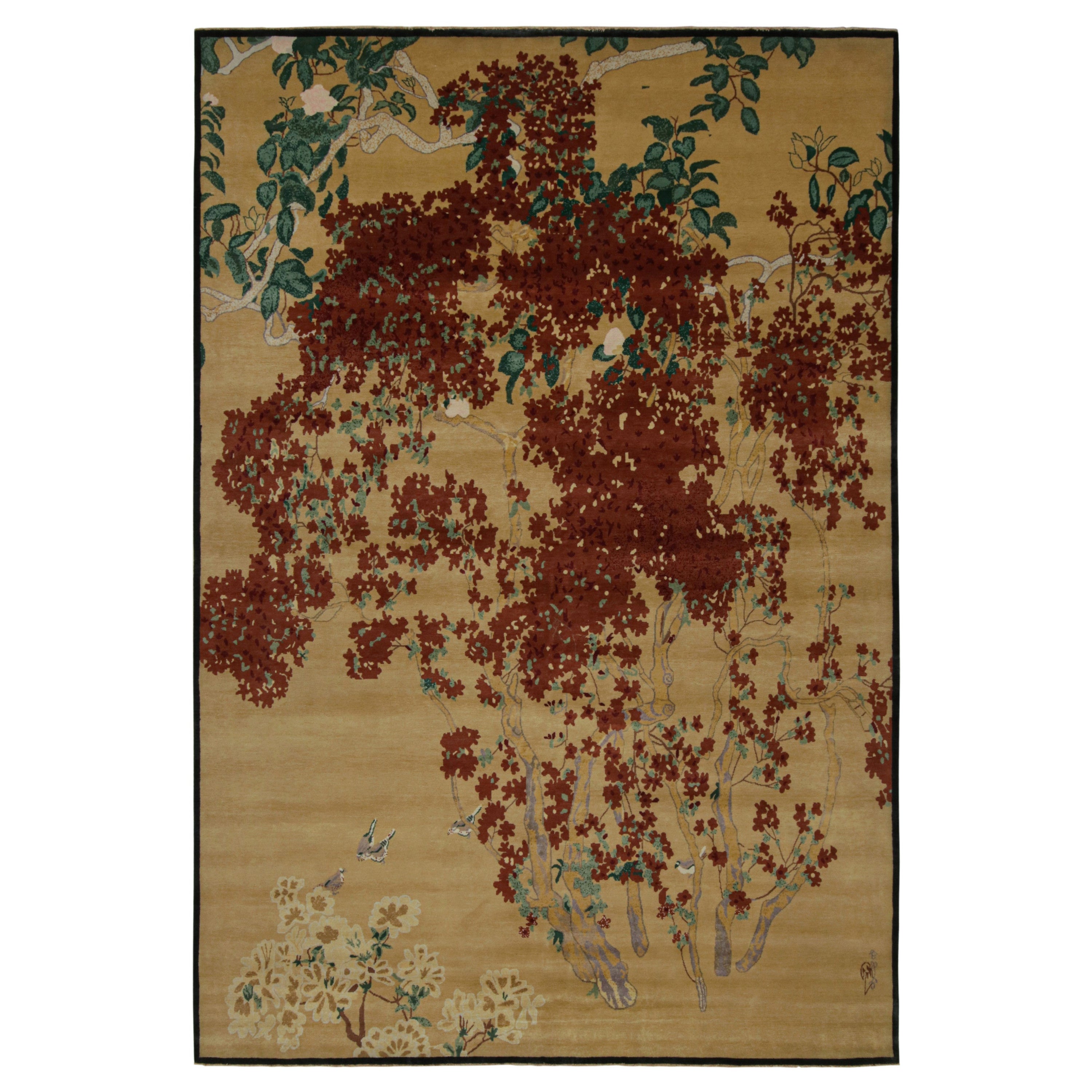 Rug & Kilim - Tappeto cinese in stile Art Deco in oro con motivi floreali in vendita