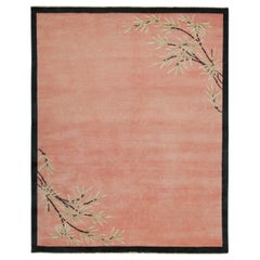 Rug & Kilim è un tappeto in stile Art Deco cinese in rosa con motivi floreali