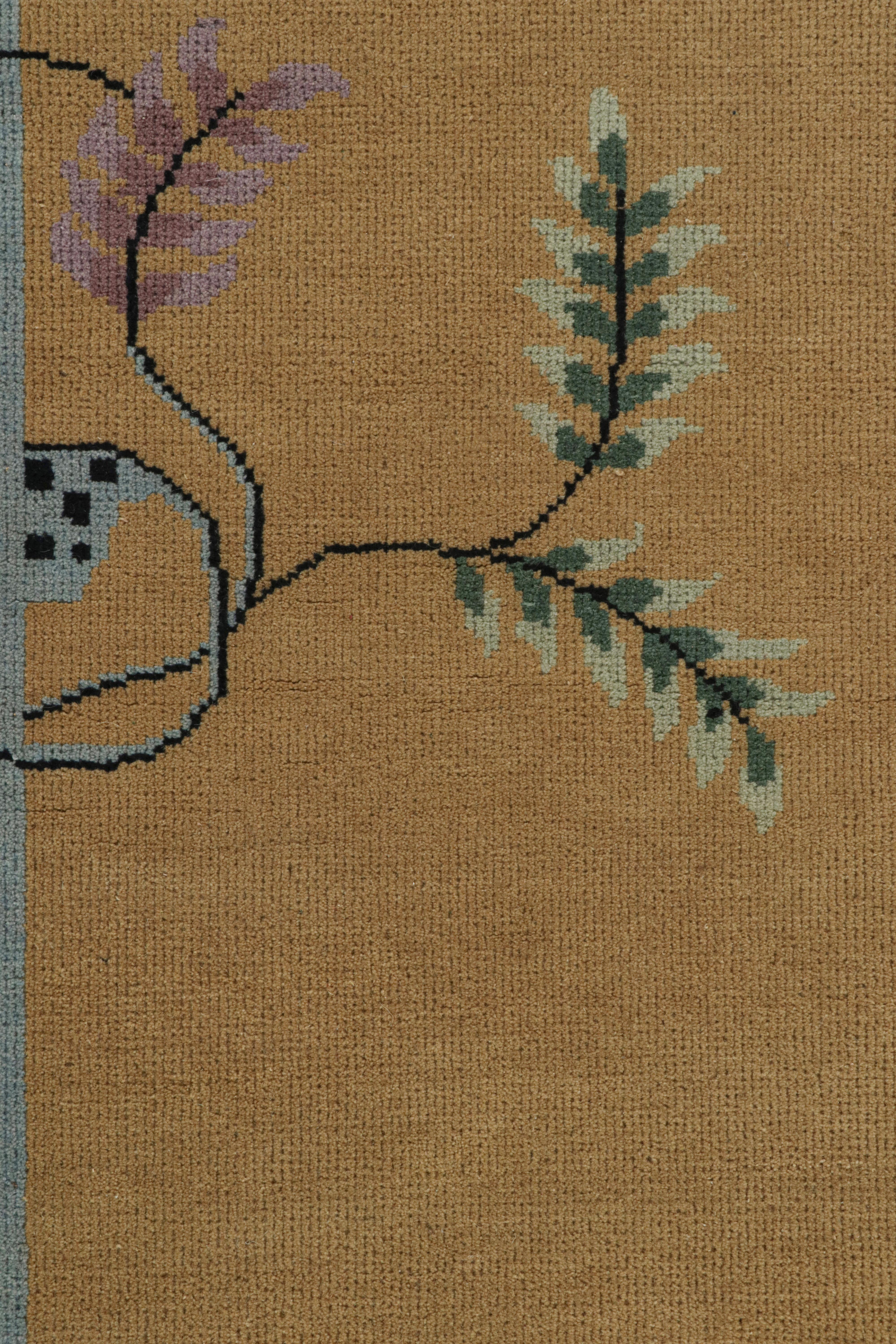 Rug & Kilim's Chinese Art Deco Style Rug with Camel Field and Blue Border (Tapis chinois de style art déco avec champ camel et bordure bleue) Neuf - En vente à Long Island City, NY
