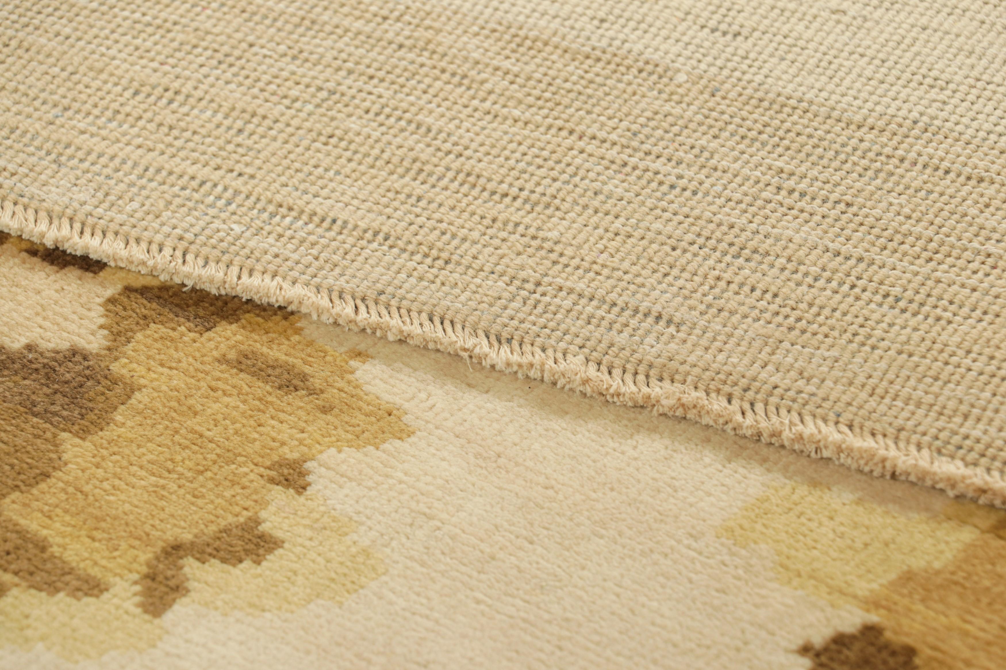 Wool Rug & Kilim’s Chinese Art Deco Style Runner Rug with Floral Patterns “Komorebi” For Sale