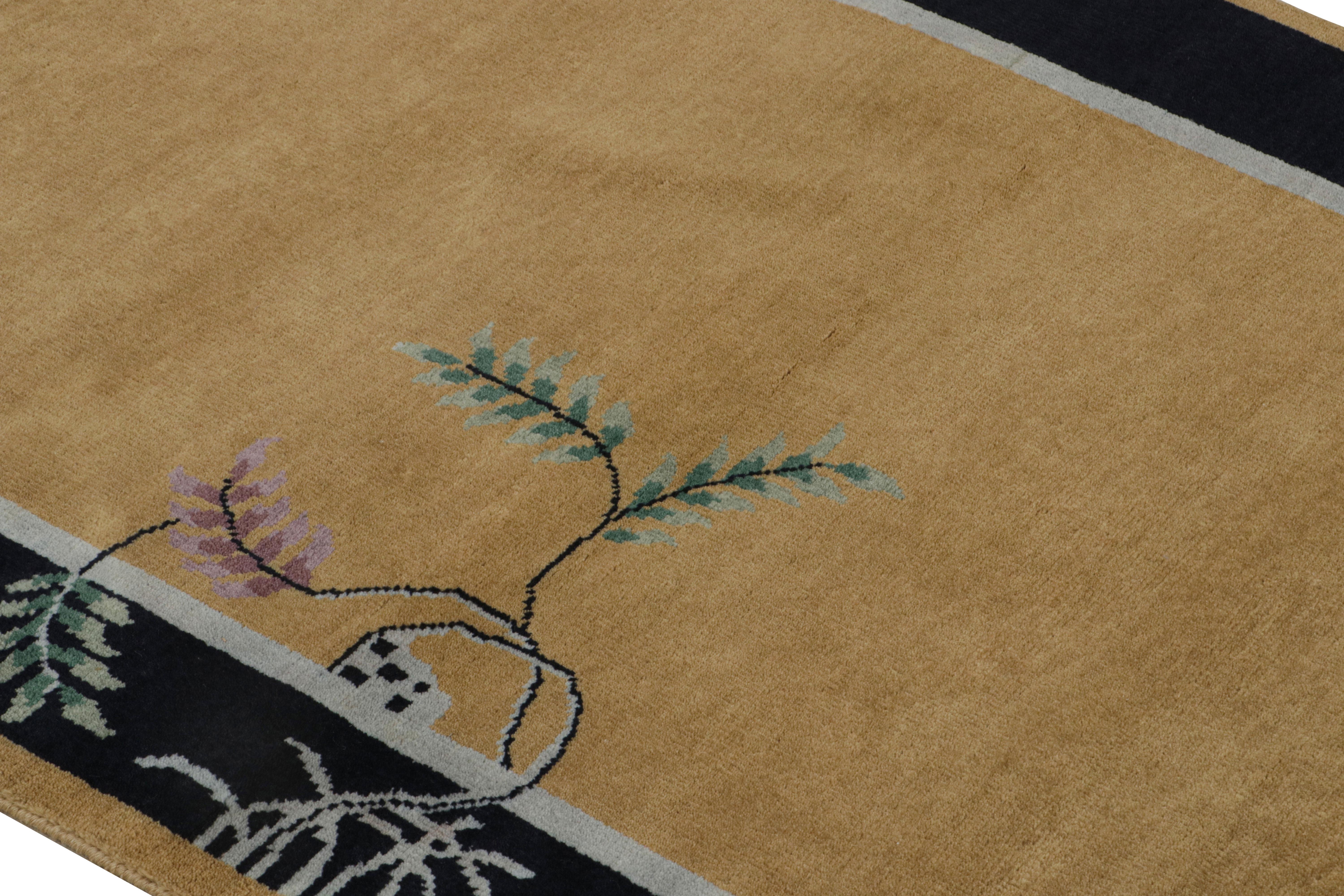 Indiano Rug & Kilim - Tappeto sparso in stile Art Deco cinese in oro e blu in vendita