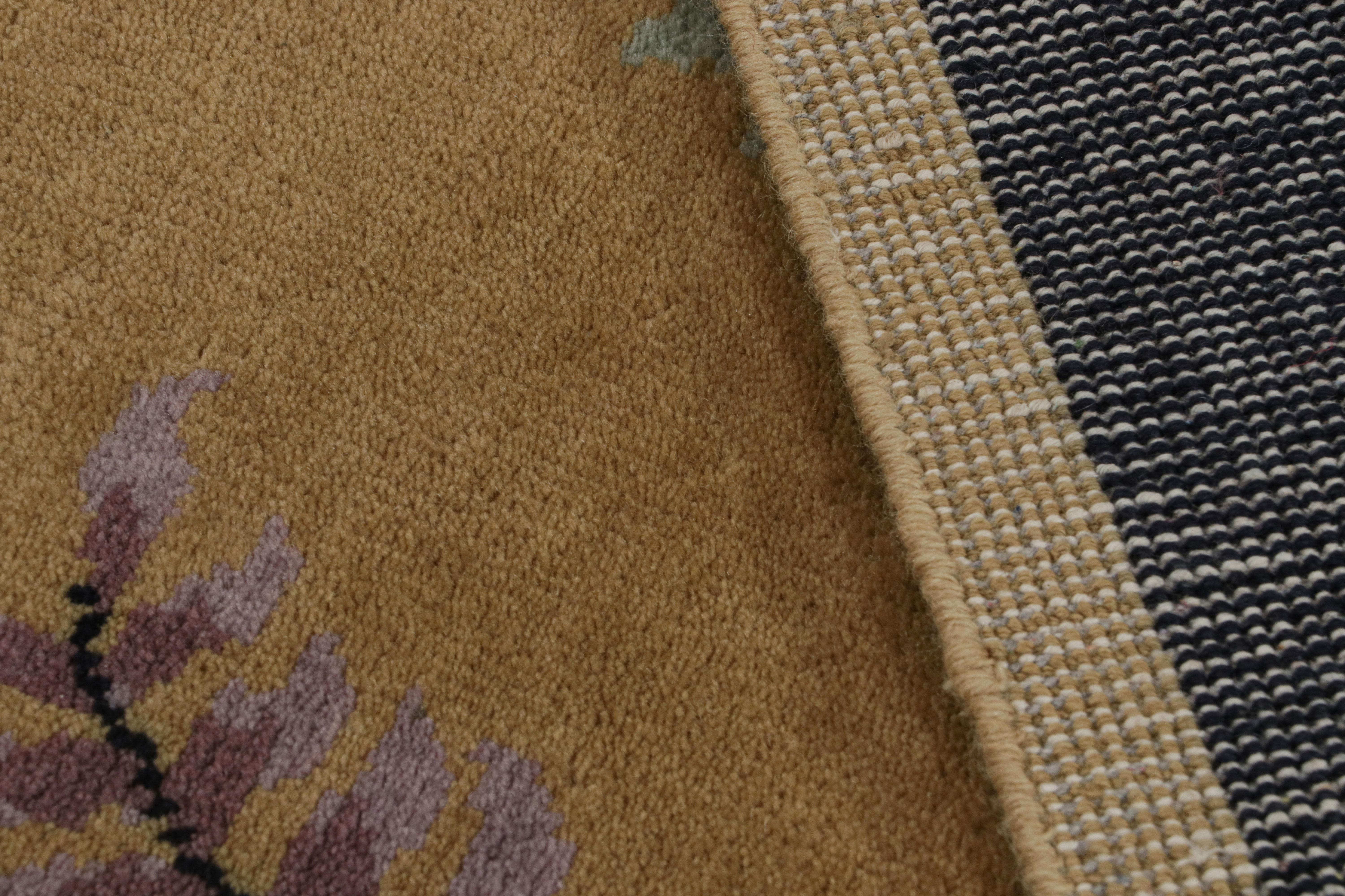 XXI secolo e contemporaneo Rug & Kilim - Tappeto sparso in stile Art Deco cinese in oro e blu in vendita
