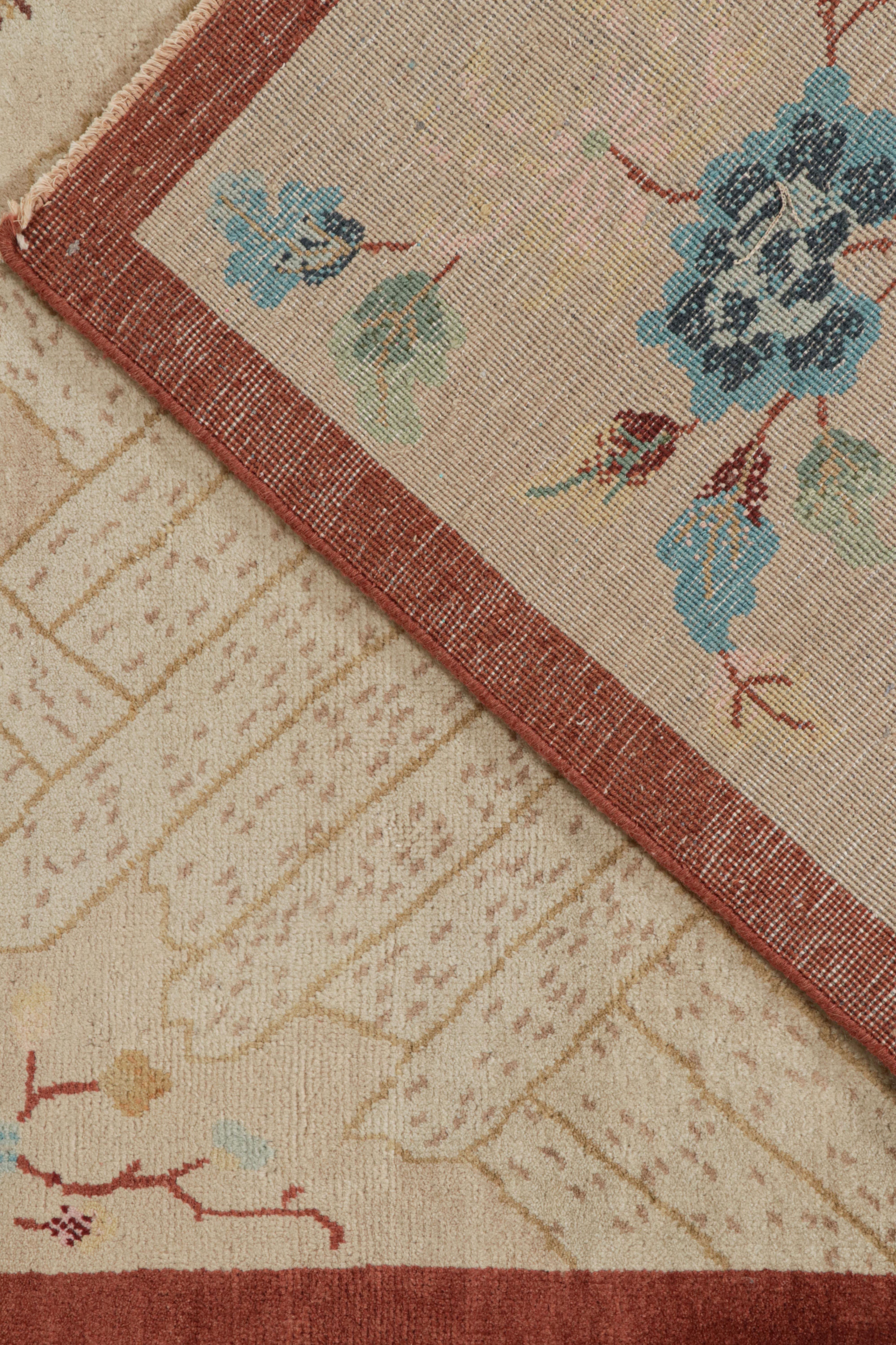 XXI secolo e contemporaneo Rug & Kilim - Tappeto Art Deco in stile cinese di colore beige con fiori colorati in vendita