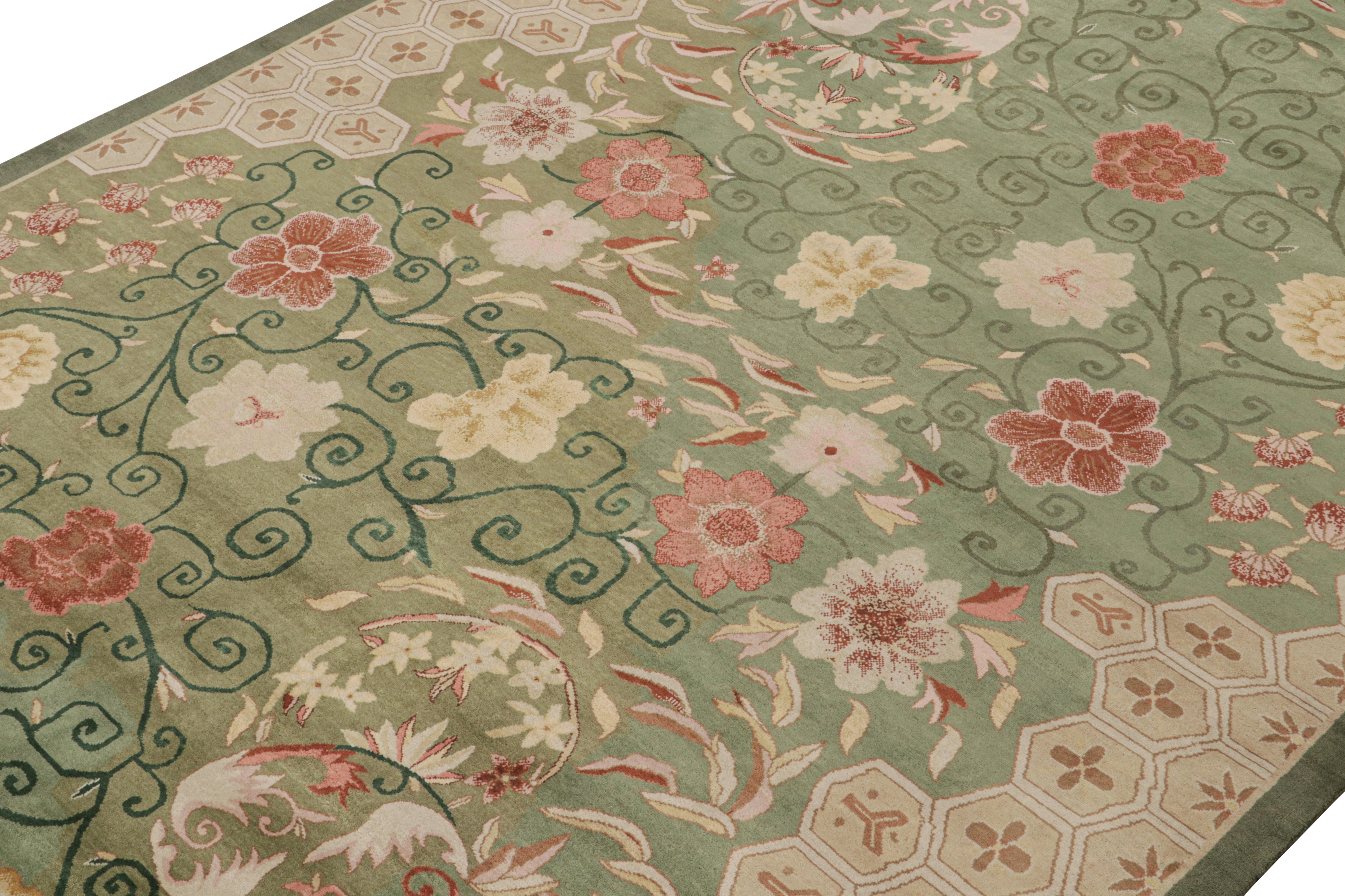 Cette ode de 6x12 aux tapis Art déco chinois est le prochain ajout à la nouvelle collection d'inspiration déco de Rug & Kilim. 
Collectional. Noué à la main en laine.

Plus loin dans le Design : 

Cette pièce met en valeur le style déco des années