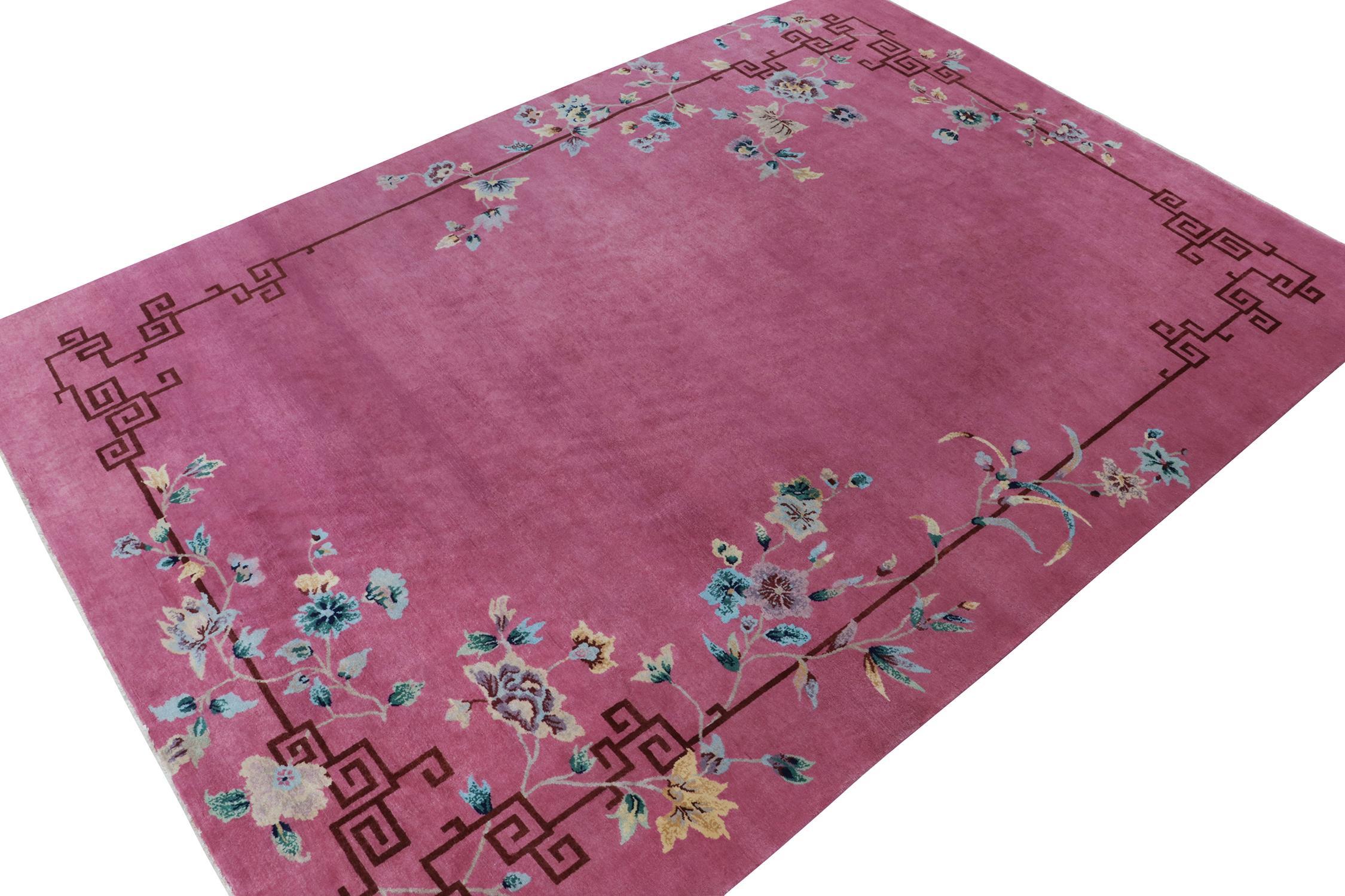 Esta oda de 10x14 a las alfombras art déco chinas es la siguiente gran incorporación a la nueva colección Deco de Rug & Kilim. Anudado a mano en lana.
Más sobre el diseño: 
Esta pieza ostenta el estilo Decó minimalista de los años 20, y goza de un