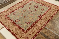 Tappeto classico in stile Agra di Rug & Kilim in blu con motivi floreali rossi e dorati