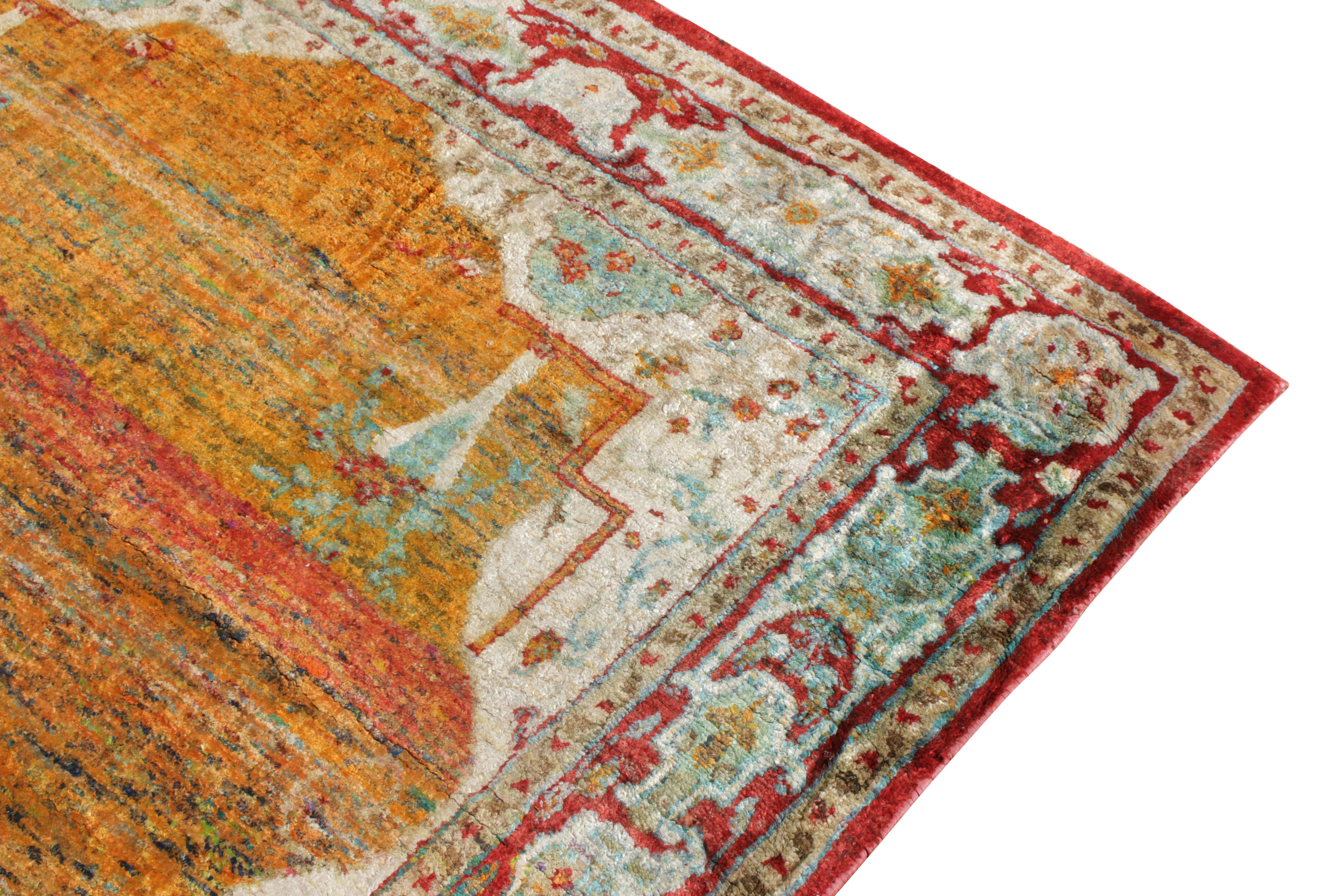 Annodato a mano Rug & Kilim è un tappeto classico in stile Agra con motivo a medaglioni blu e arancione. in vendita