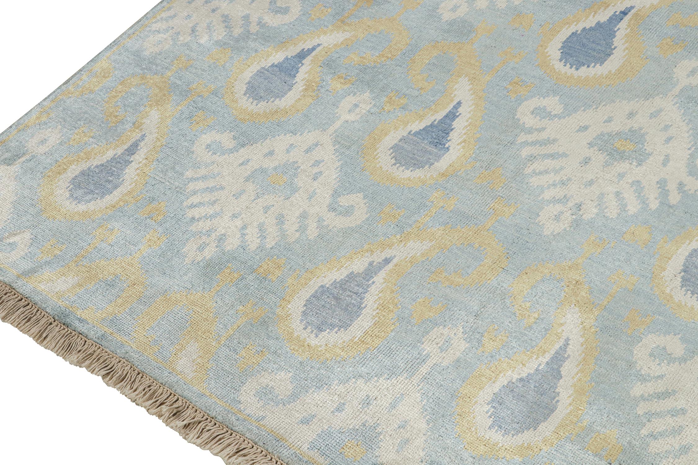 Rug & Kilim’s Classic Ikats Style Rug with Gold, White and Blue Patterns In New Condition For Sale In Long Island City, NY