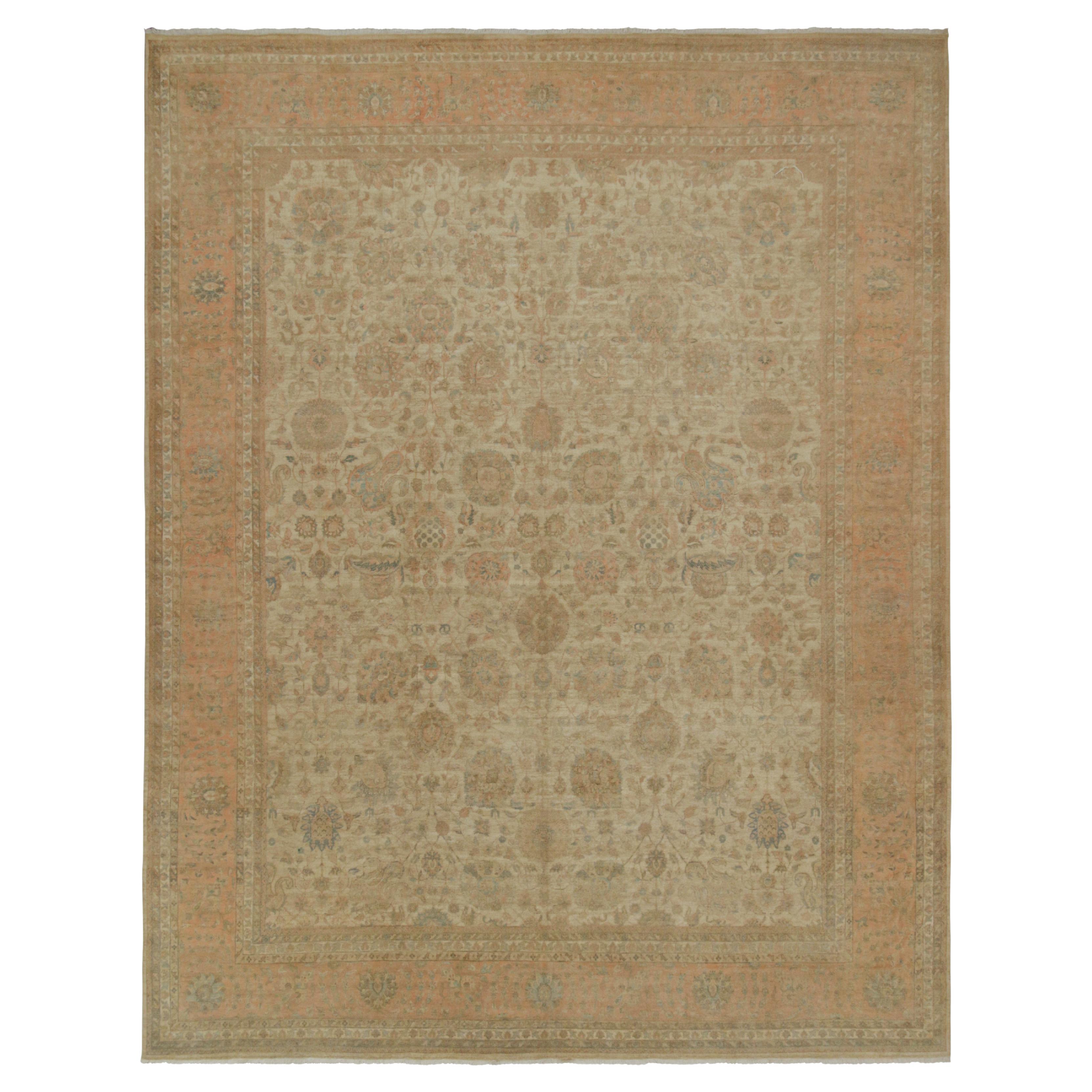 Klassischer Teppich im persischen Stil von Teppich & Kilims in Beige-Braun mit rosa Blumenmuster