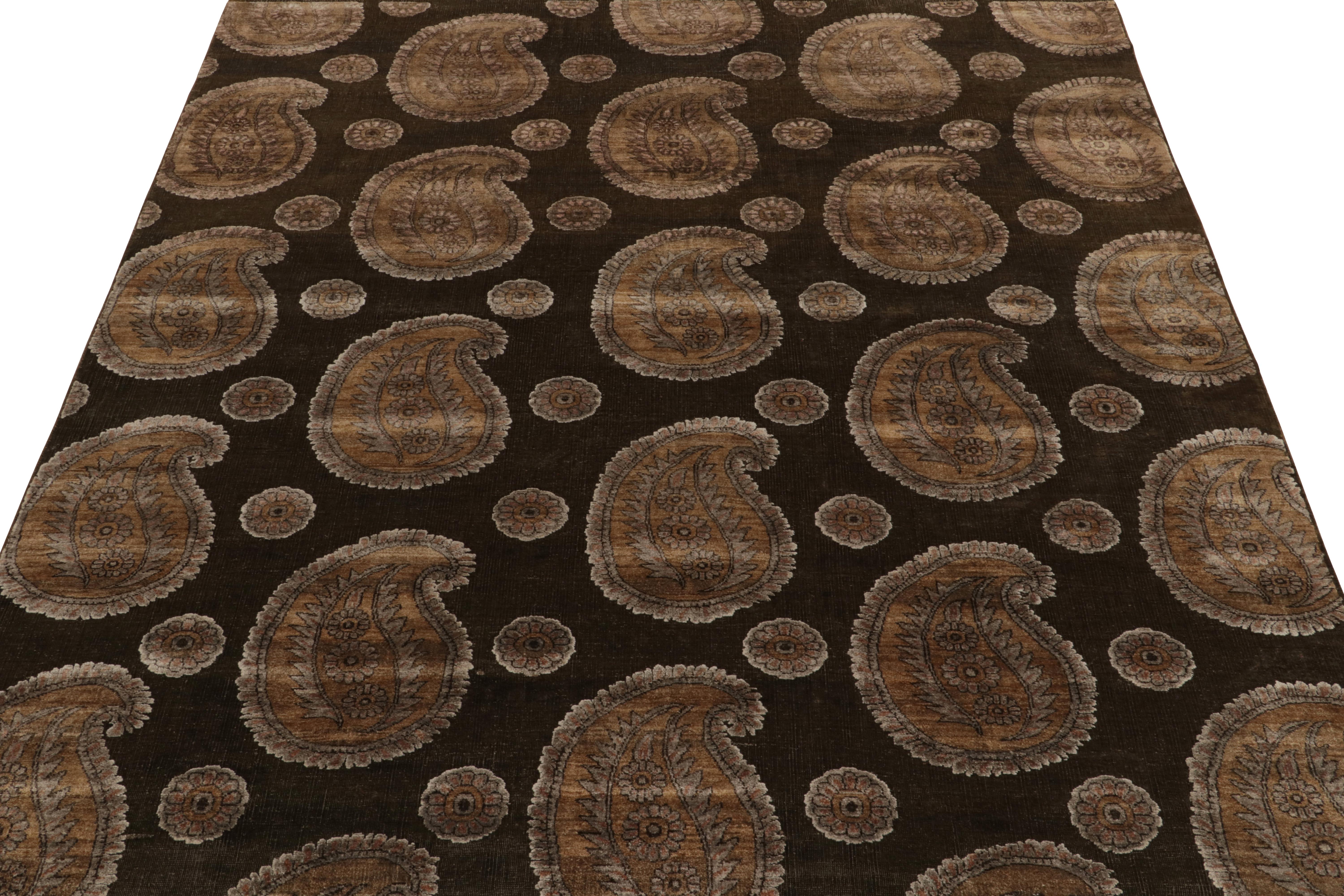 Indian Rug & Kilim’s Classic style rug in Beige, Brown and Gold Paisley Patterns For Sale