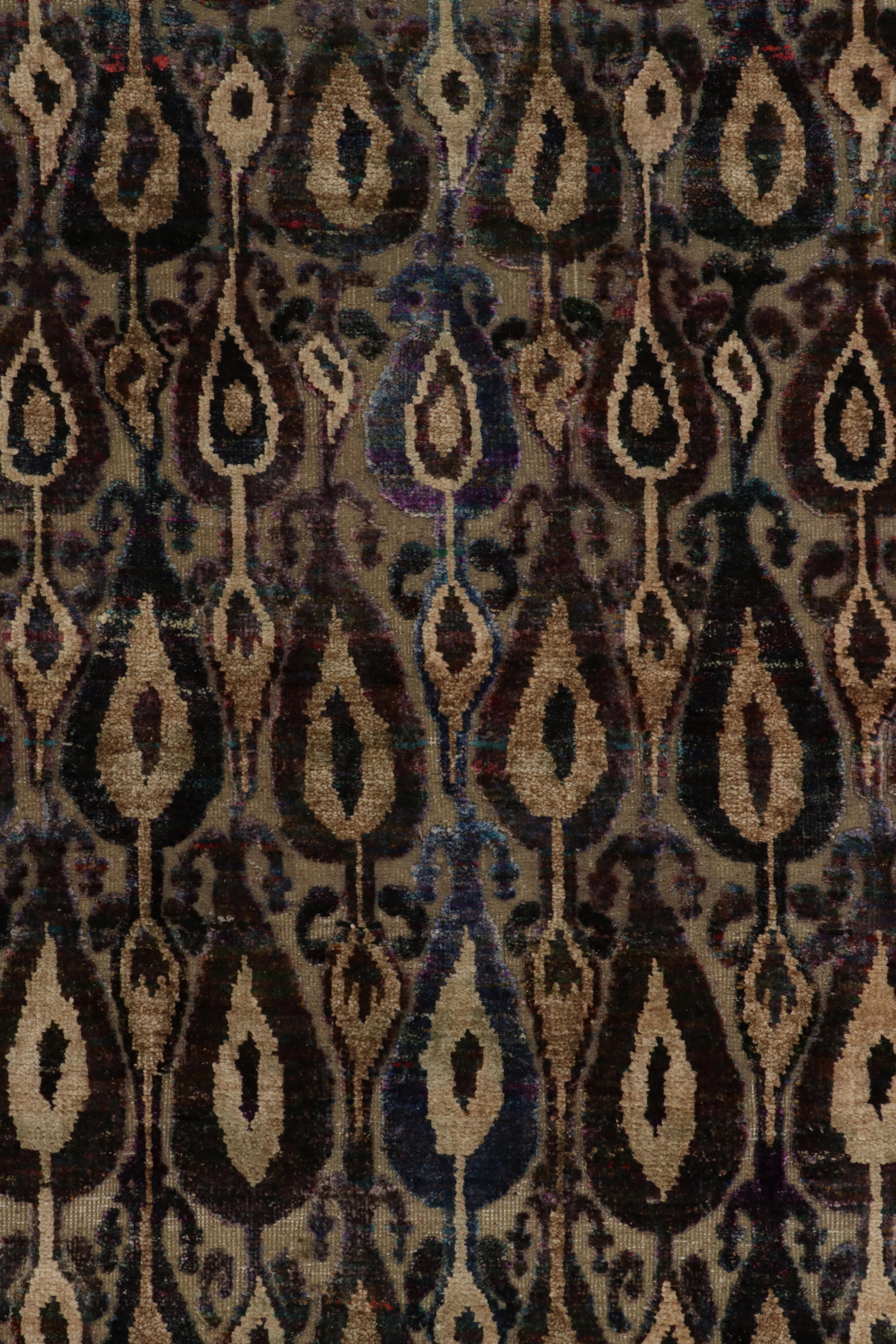 XXI secolo e contemporaneo Tappeto Rug & Kilim in stile classico con motivi Ikats beige-marrone, rosso e blu in vendita