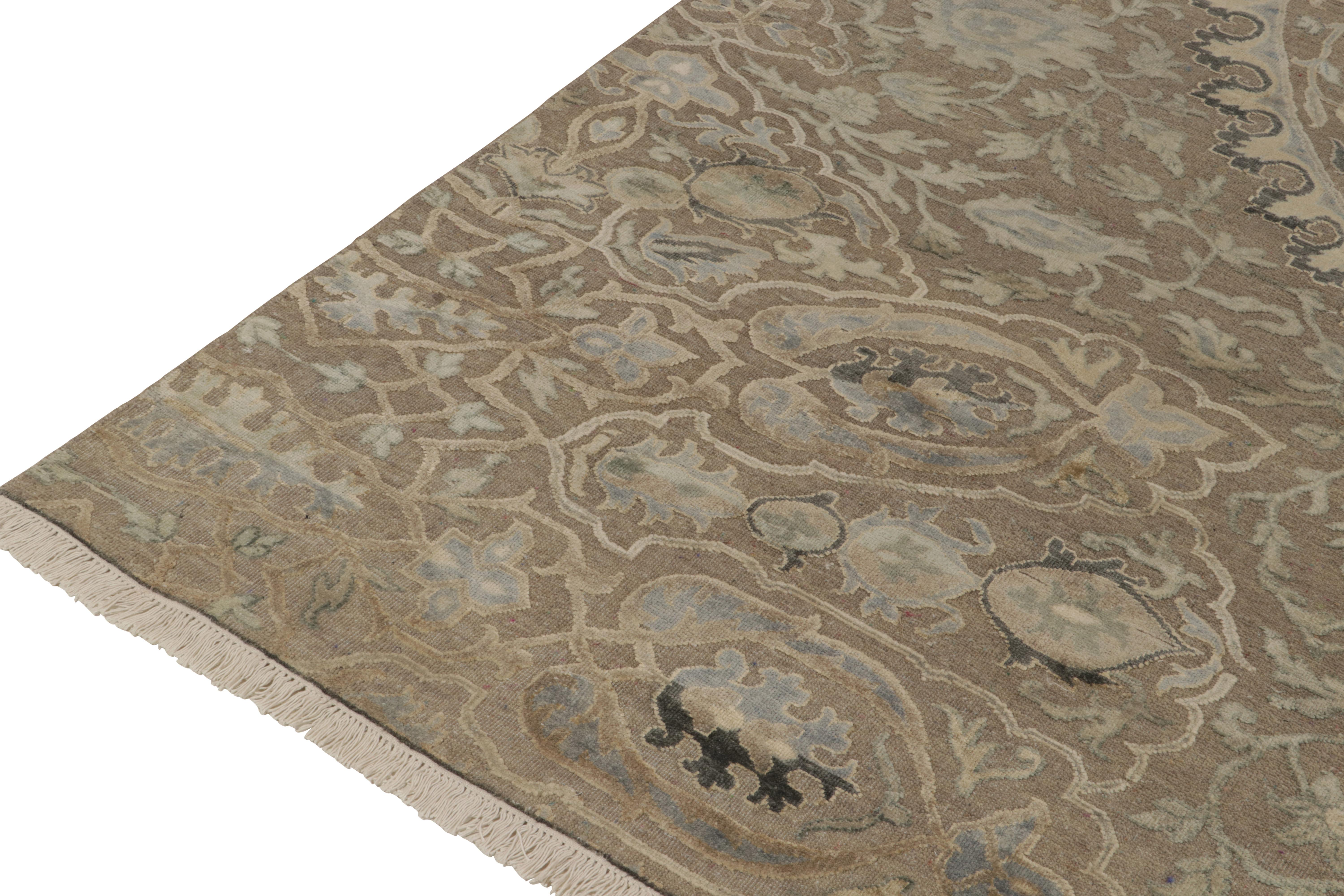 Rug & Kilim’s Classic style rug in Beige, Gray and Blue Medallion Floral Pattern In New Condition For Sale In Long Island City, NY