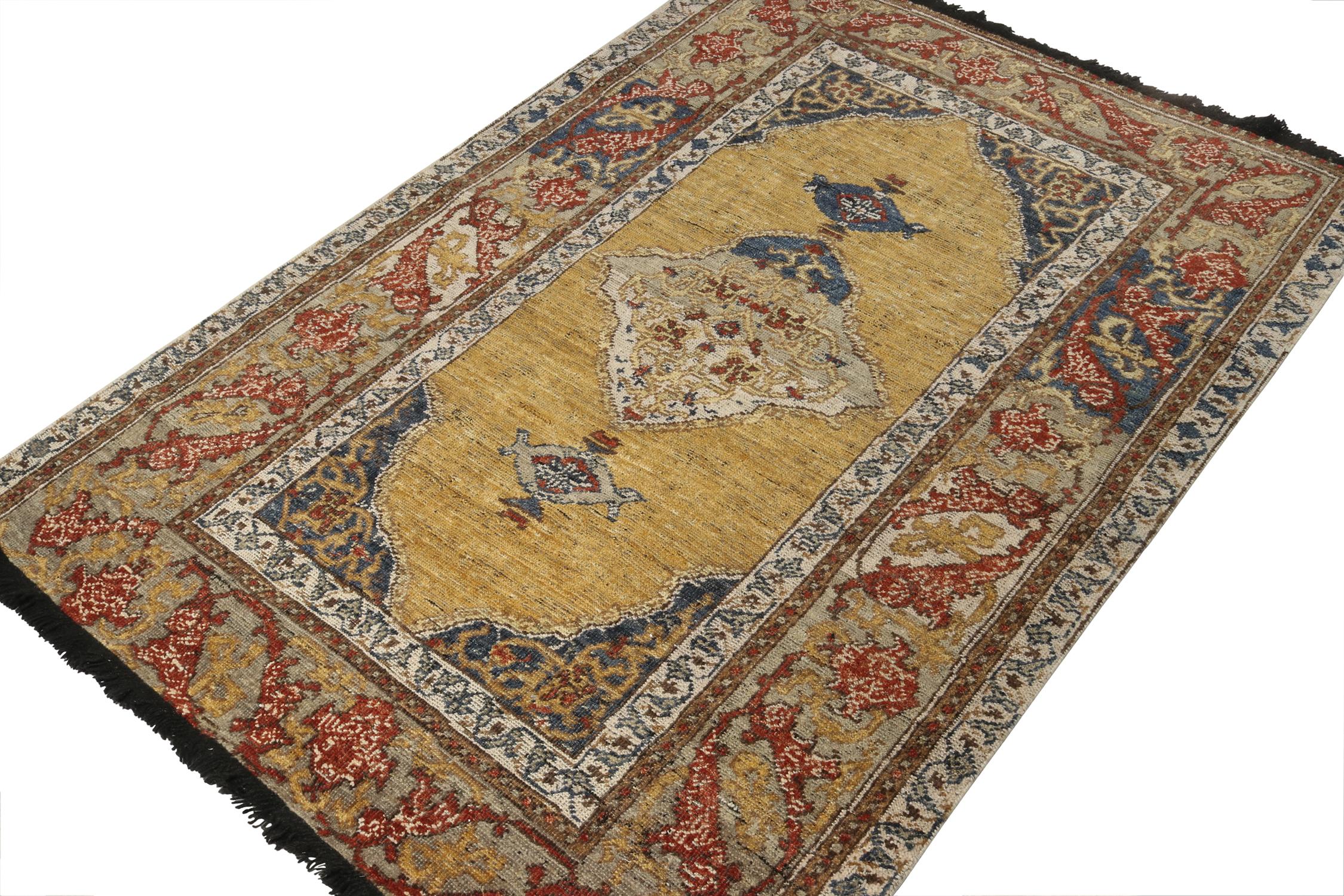 Ce tapis 4x6 est une nouvelle entrée grandiose dans la collection classique personnalisée Burano de Rug & Kilim. Noué à la main en laine persane.
Plus loin dans le Design : 
Cette pièce s'inspire d'interprétations européennes de motifs de tapis