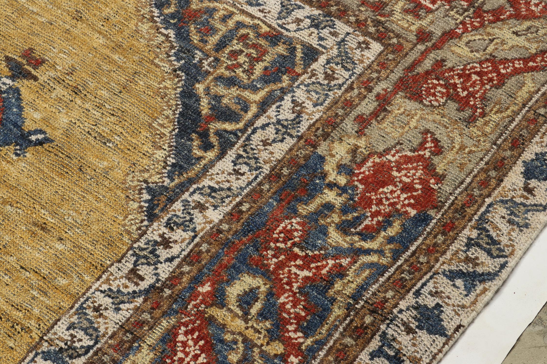Rug & Kilim's Classic Style Rug in Gold Medallion Style with Red Floral Patterns (Tapis de style classique en médaillon doré avec motifs floraux rouges) Neuf - En vente à Long Island City, NY