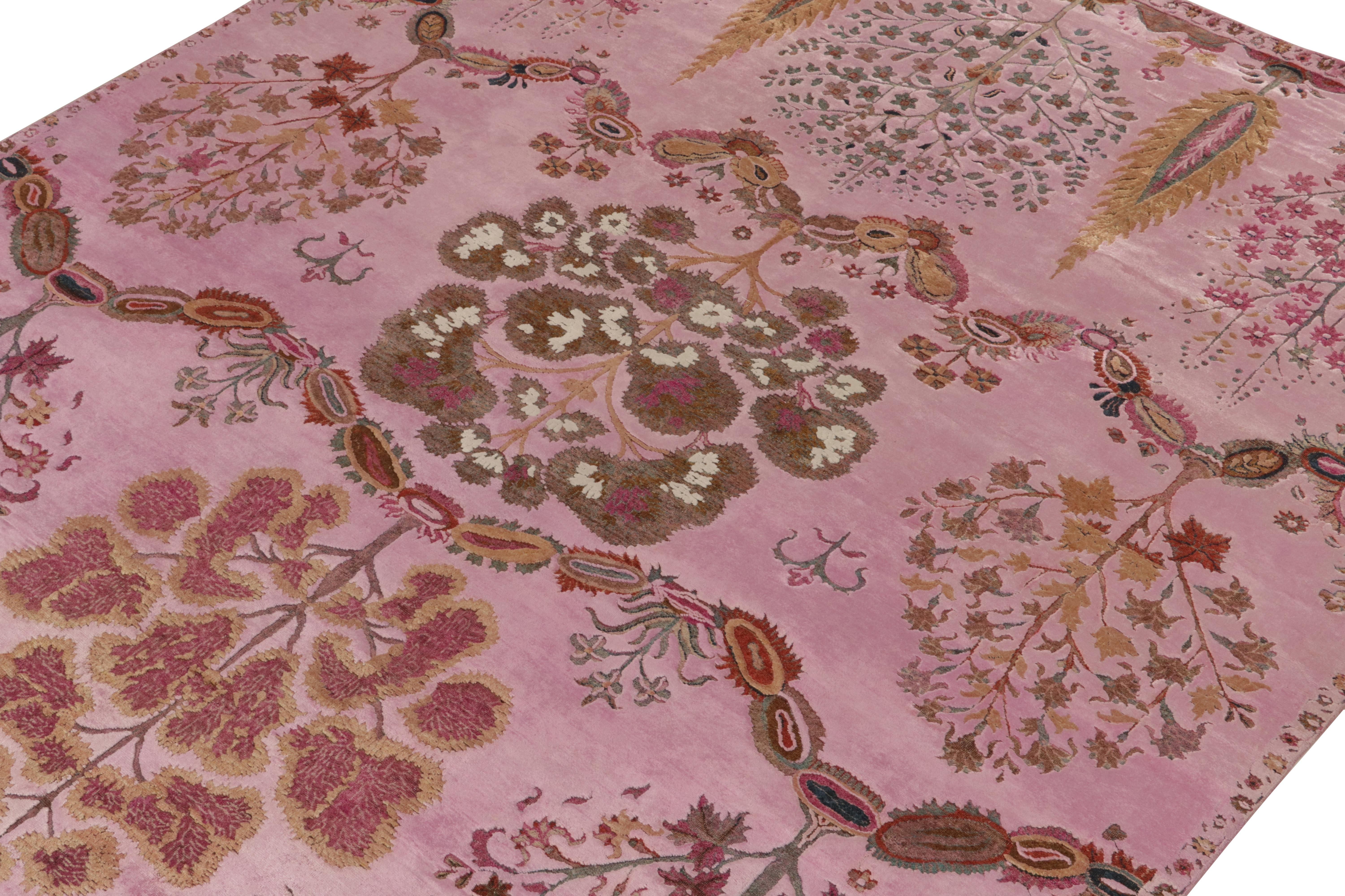 Teppich & Kilims im klassischen Stil in Rosa & Beige-Braun mit Blumenmuster (Wolle) im Angebot