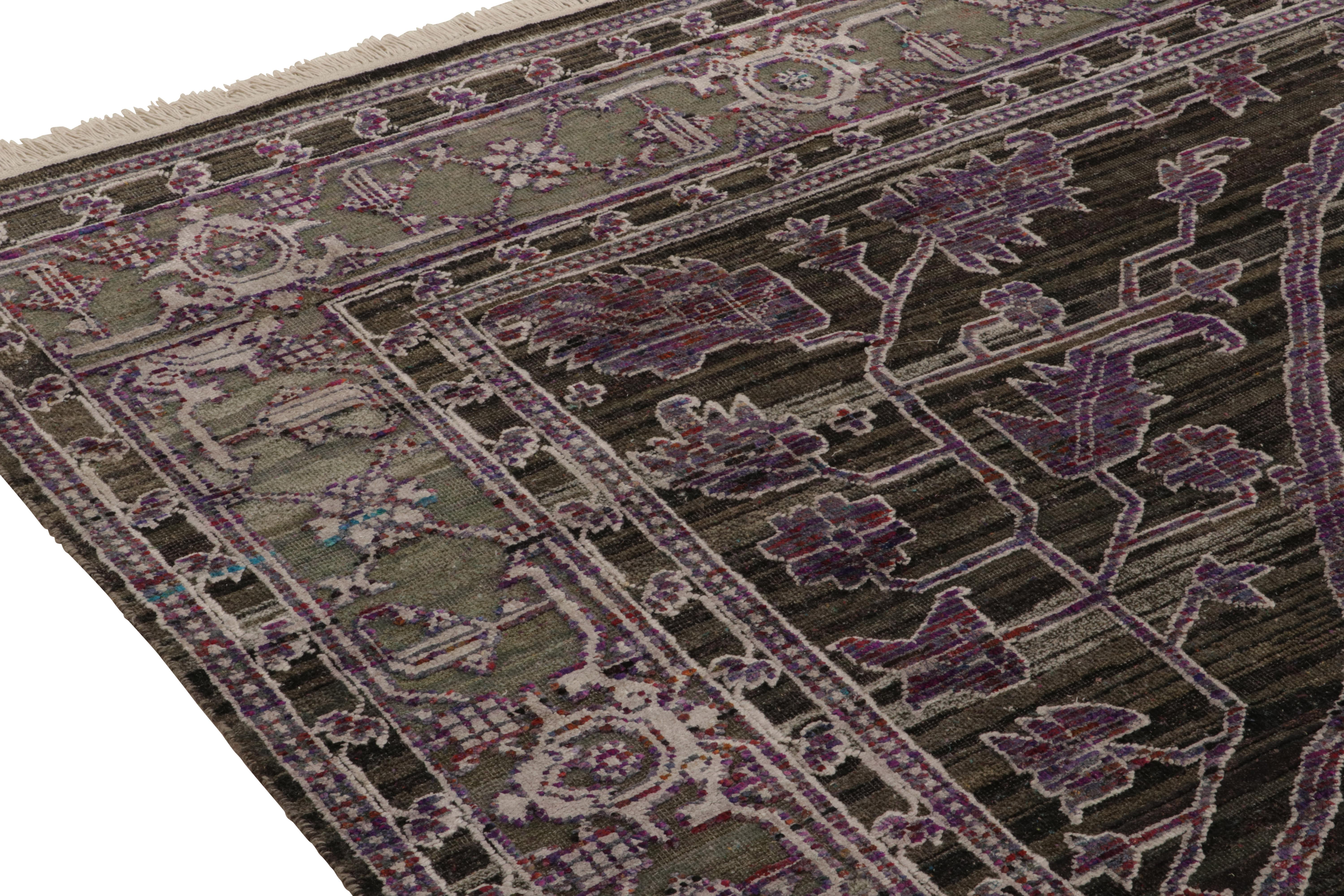 Rug & Kilim’s Classic style rug in Purple Geometric-Floral Patterns In New Condition For Sale In Long Island City, NY