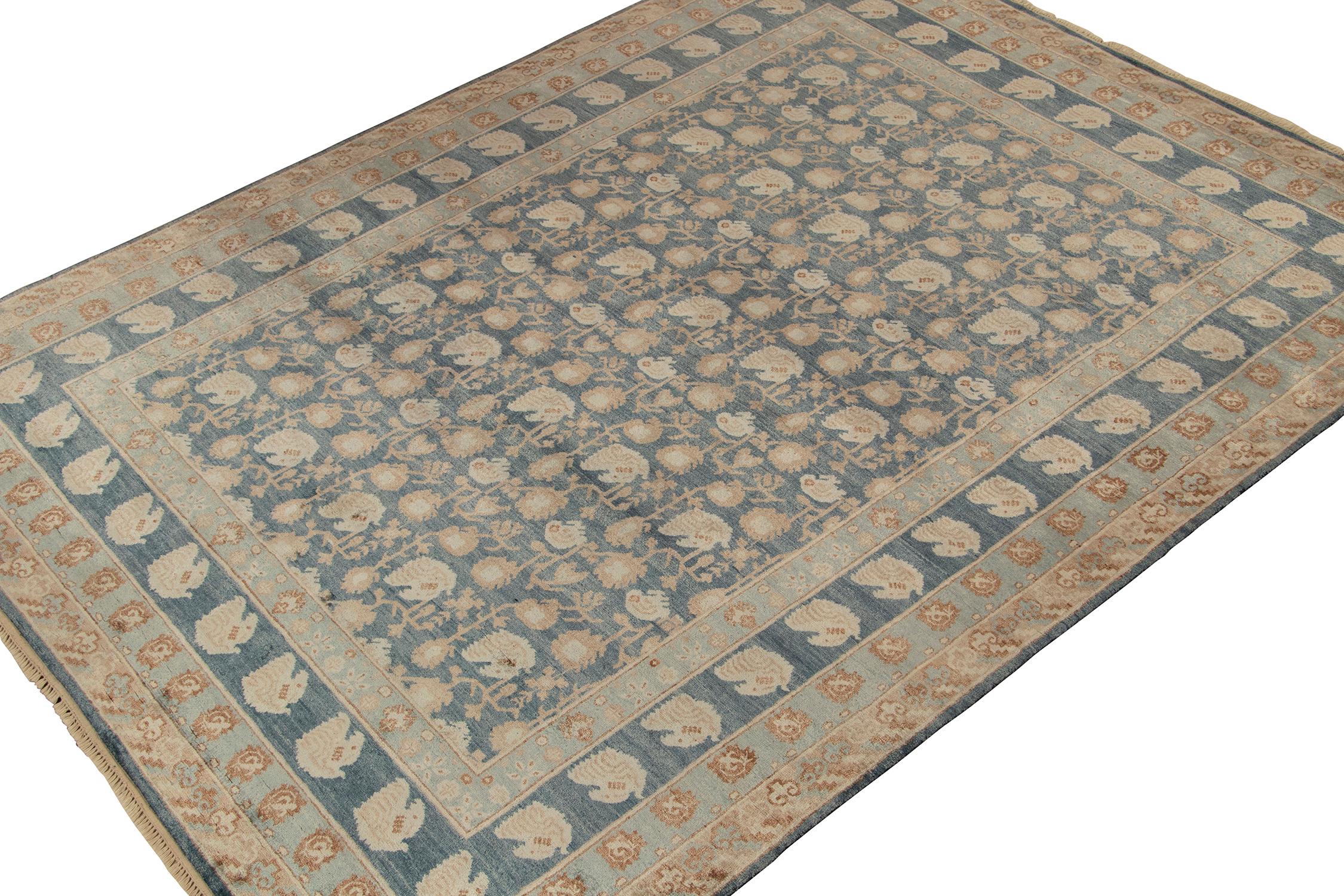 An 8x10 rug inspired by one of the most unusual classic patterns, from Rug & Kilim’s Modern Classics Collection. Hand-knotted in wool and silk, playing exceptional tones of modern blue beside beige-brown in patterns with classic grace.
Further On