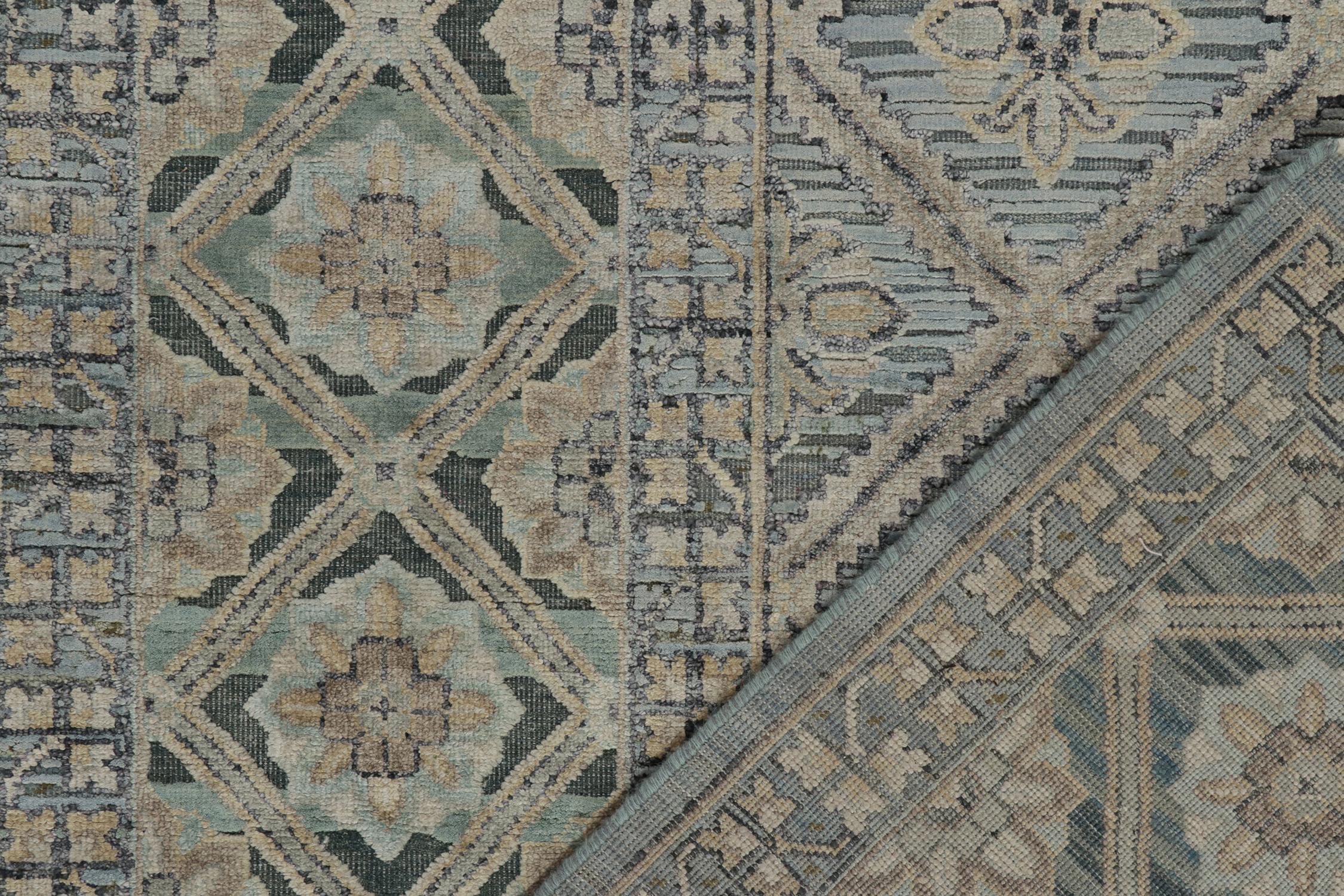 Teppich & Kelim-Teppich im klassischen Stil mit grauem und blauem Blumenmuster (Wolle) im Angebot