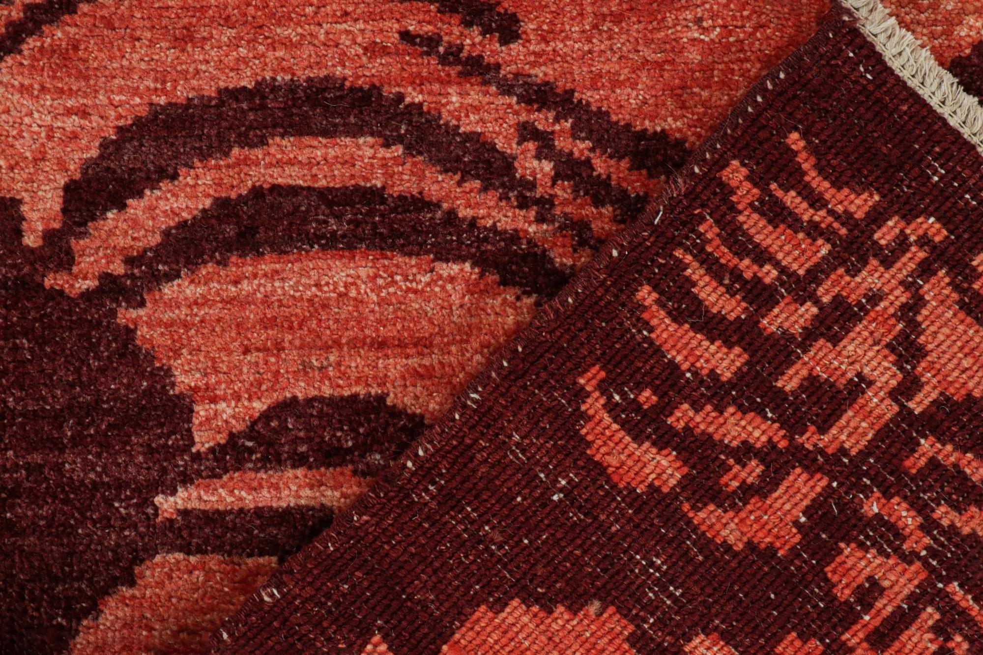 Wool Rug & Kilim’s Classic Style Tiger Runner in Orange and Red Pictorial For Sale