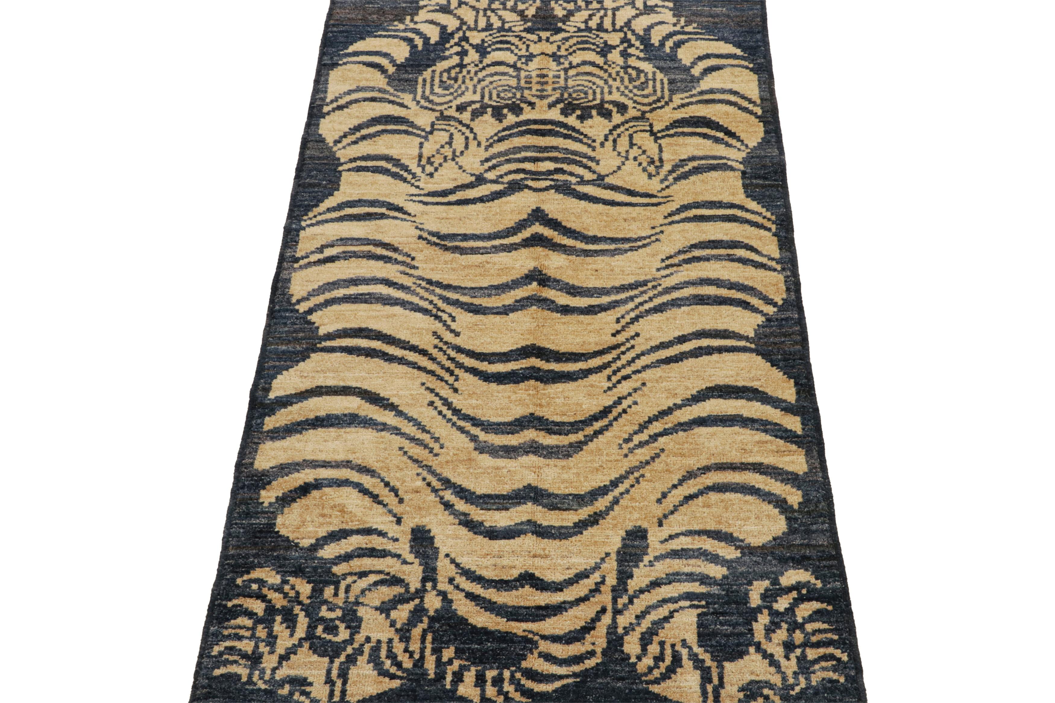 Afghan Tapis & Kilim's Classic-Style Tiger-Skin Custom Runner with Blue & Gold Pictorial (en anglais) en vente