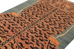 Tapis de style classique en peau de tigre de Rug & Kilim avec pictogramme orange et marron