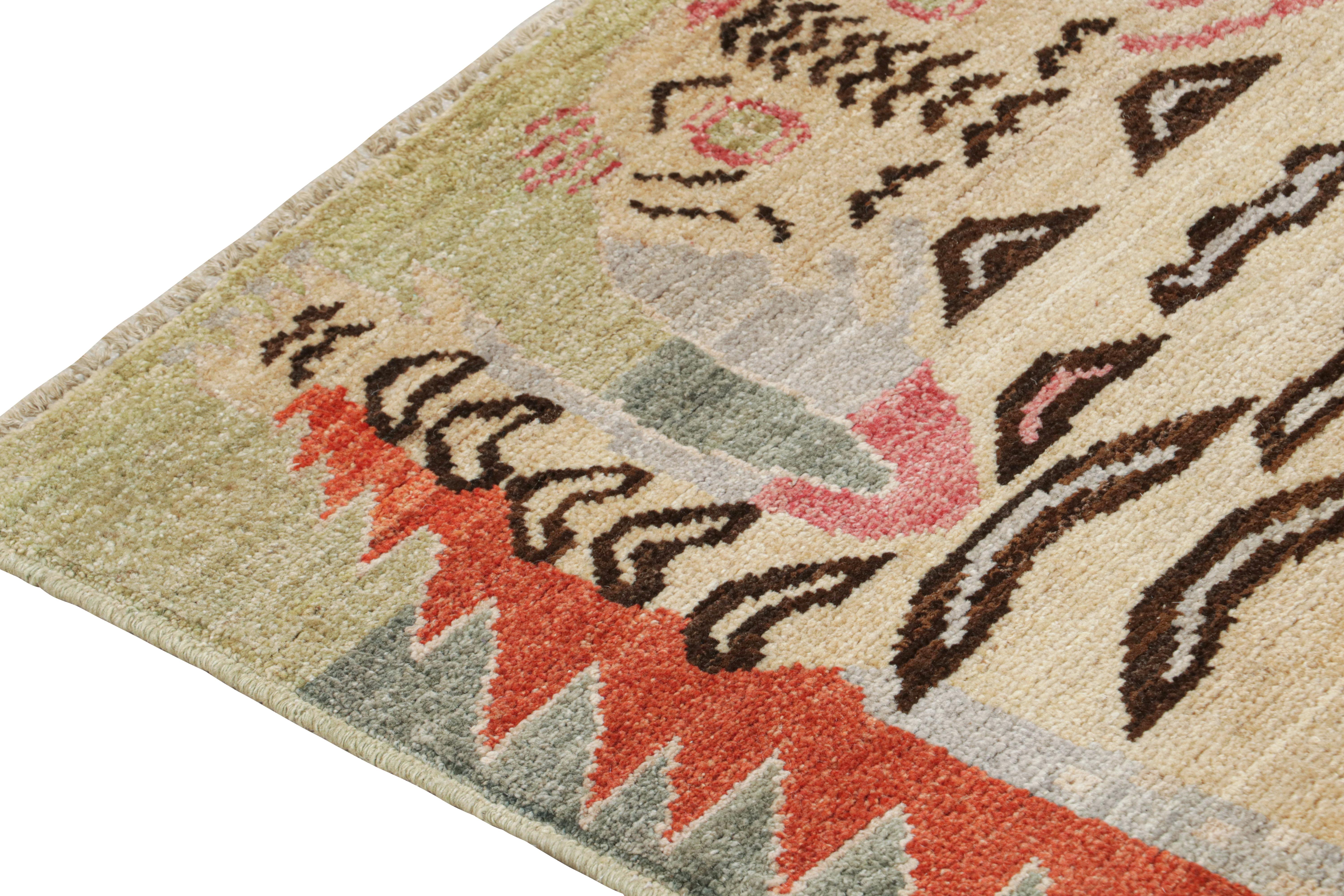 Pakistani Rug & Kilim’s Classic Style Tiger-Skin Runner in Beige with Geometric Pictorial For Sale