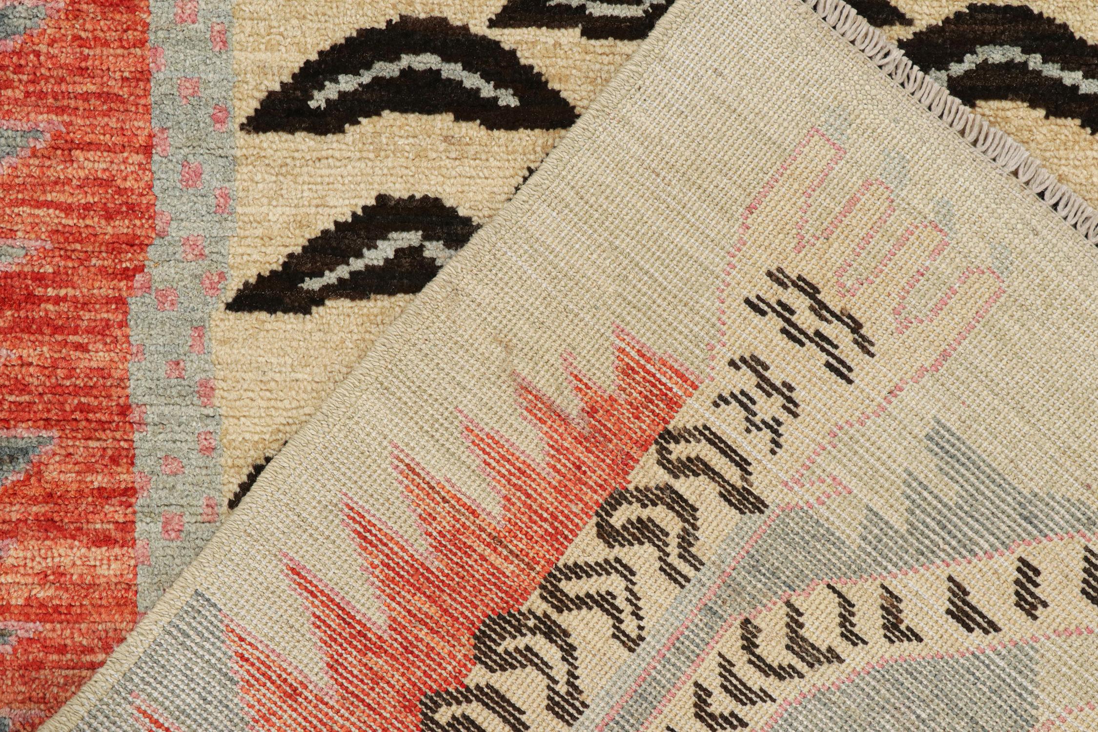 Wool Rug & Kilim’s Classic Style Tiger-Skin Runner in Beige with Geometric Pictorial For Sale